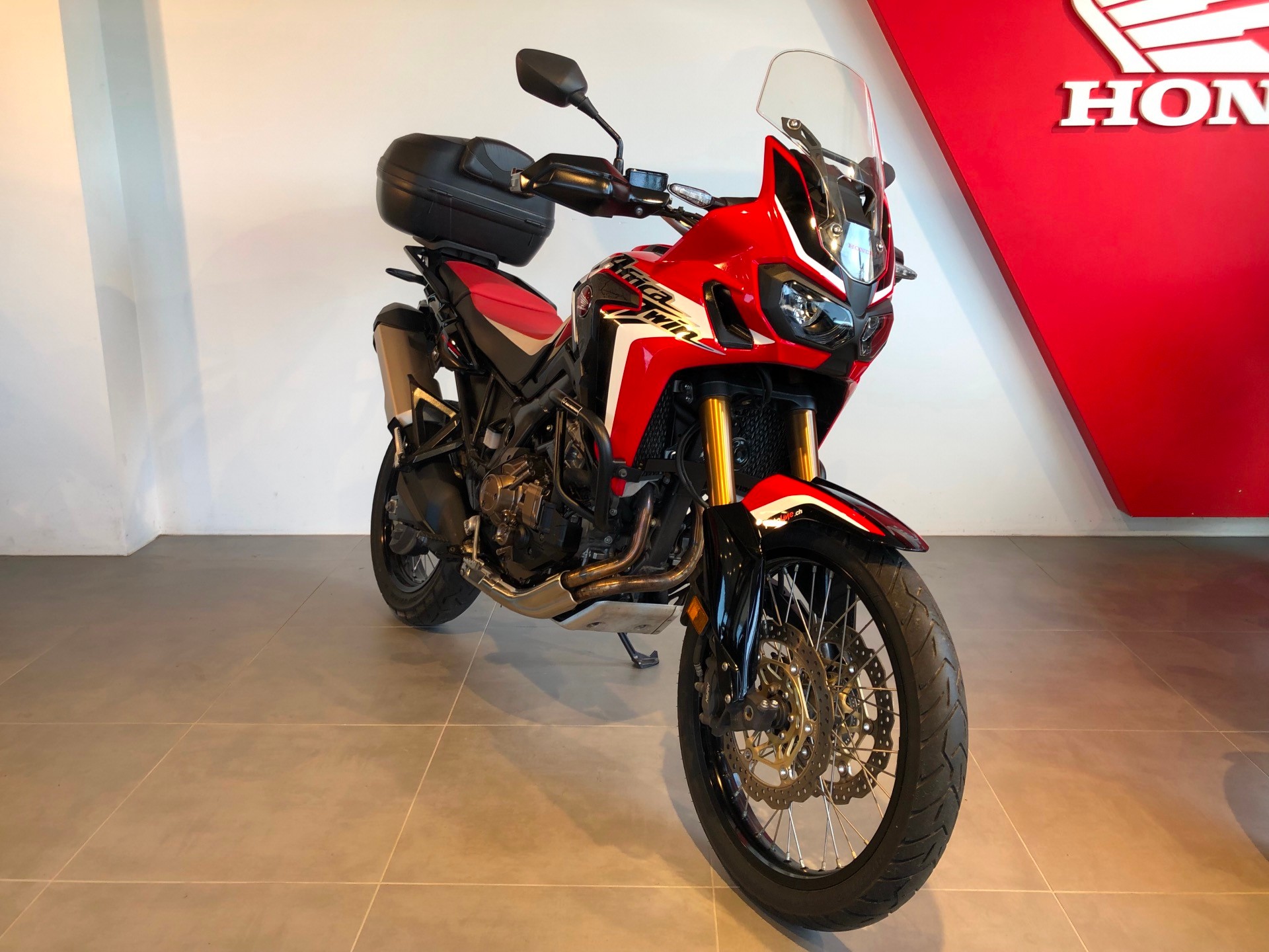 HONDA CRF 1000AD DTC Adventure Africa Twin-showroom-element-1