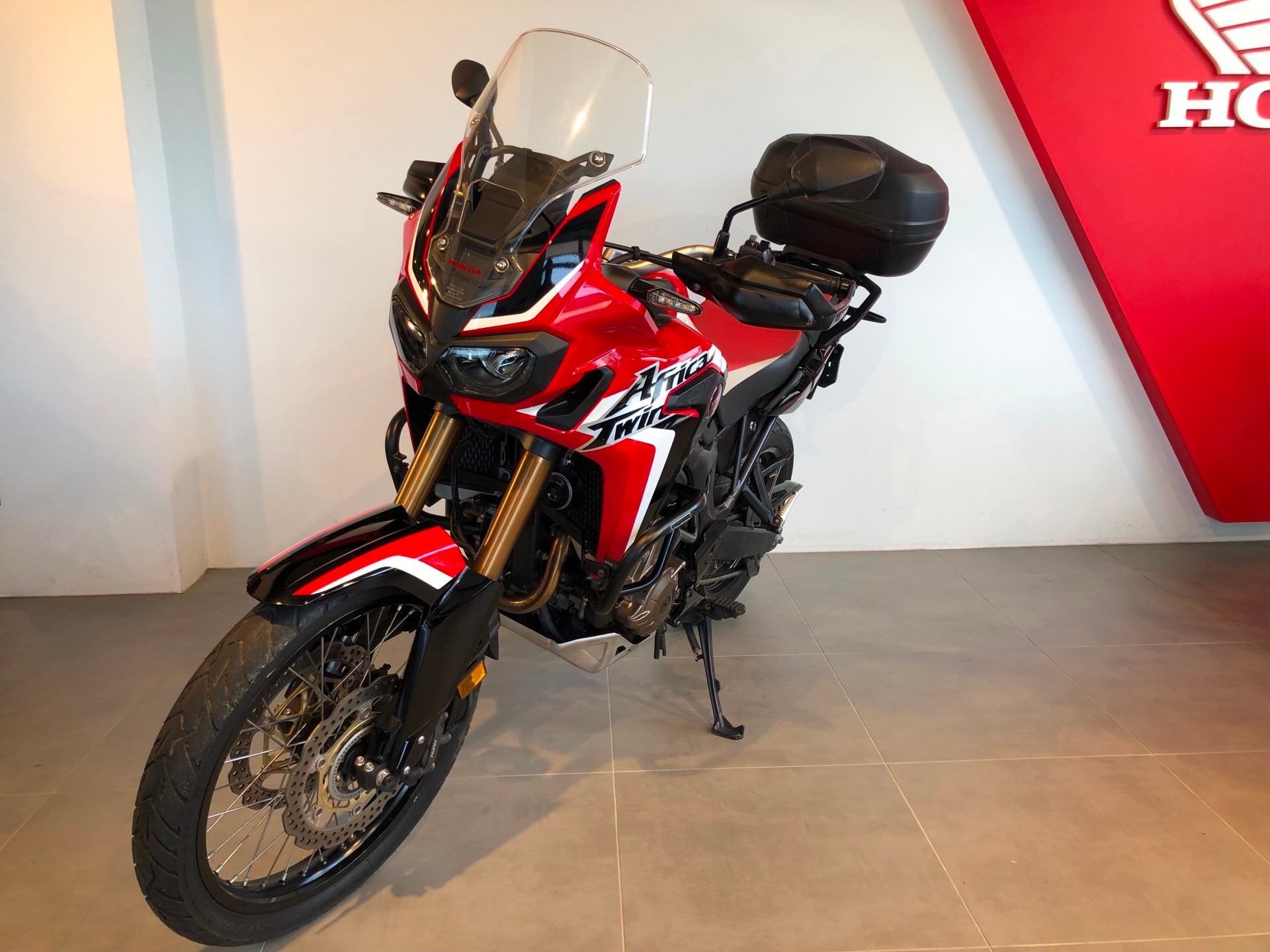 HONDA CRF 1000AD DTC Adventure Africa Twin-showroom-element-3