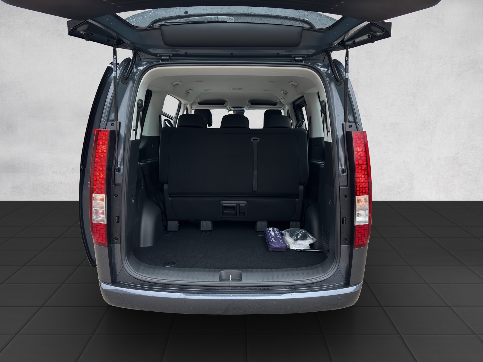 HYUNDAI Staria Wagon 1.6 T-GDi HEV Amplia A-image-12