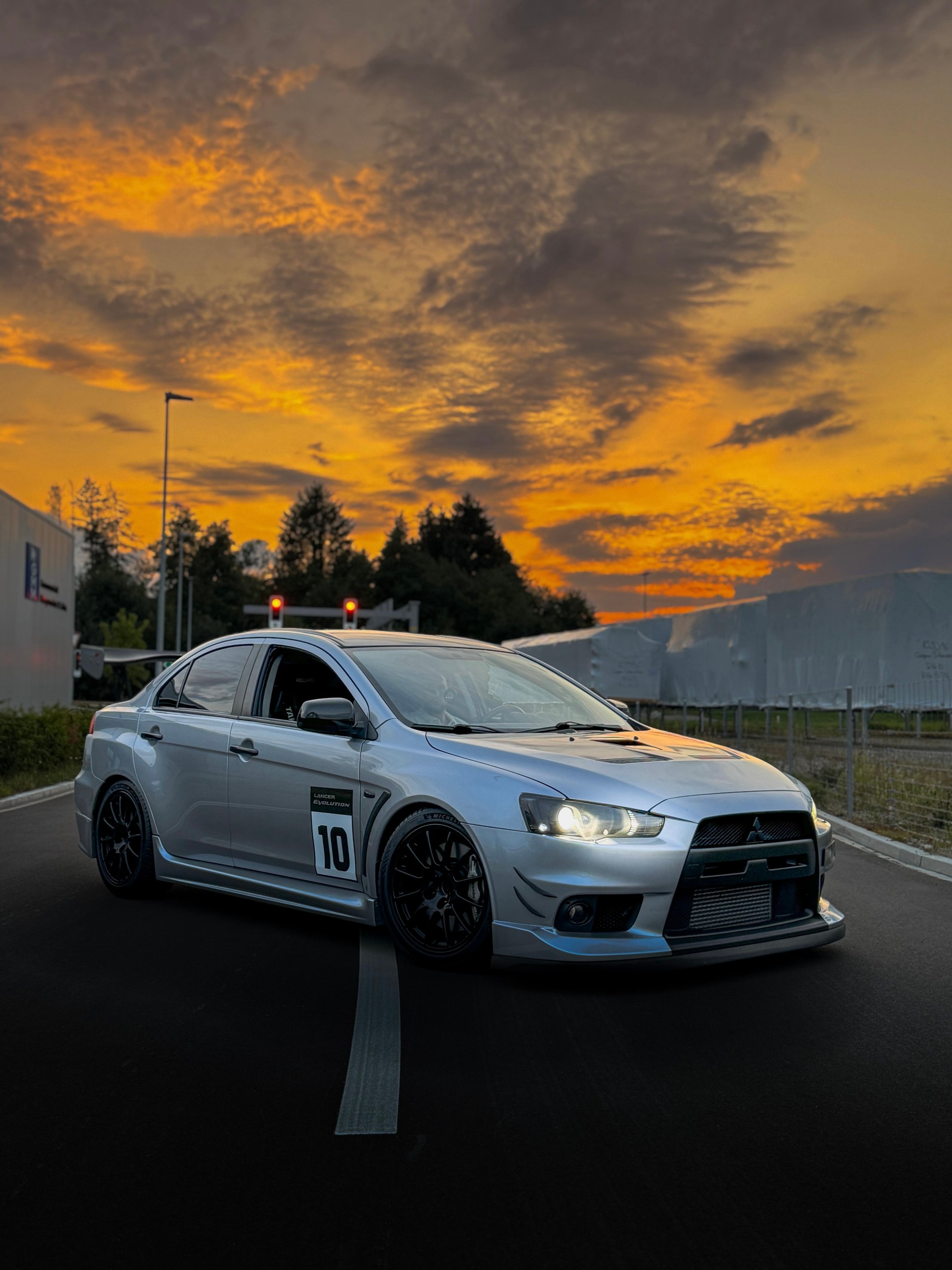 MITSUBISHI Lancer Evo X GSR-image-2