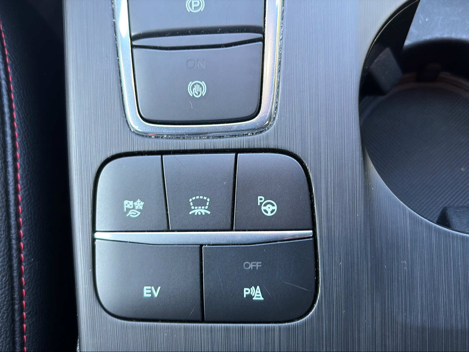FORD Kuga 2.5 PHEV ST-Line X 2WD-image-12