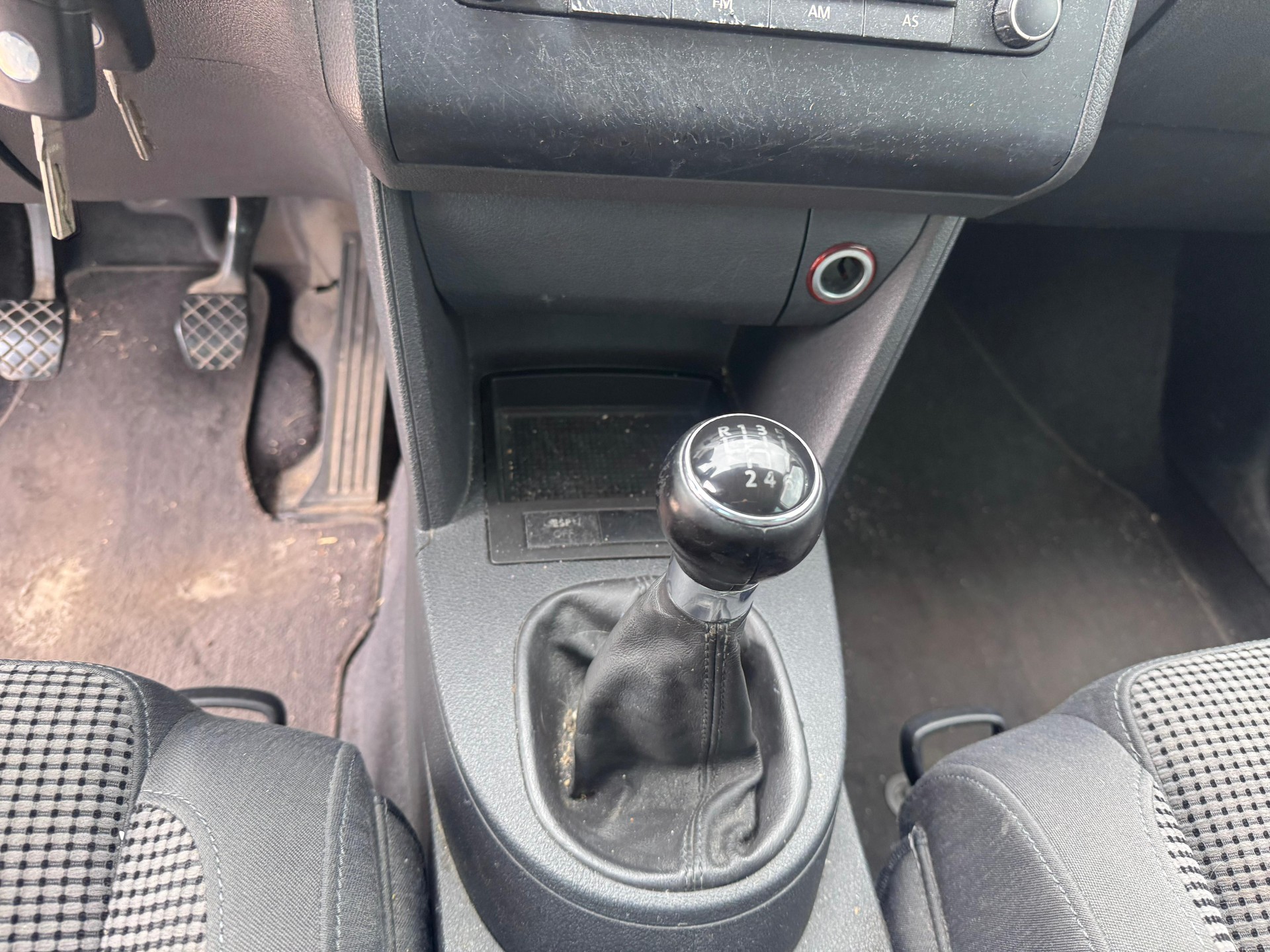 VW Touran 1.6 FSI Trendline-image-14