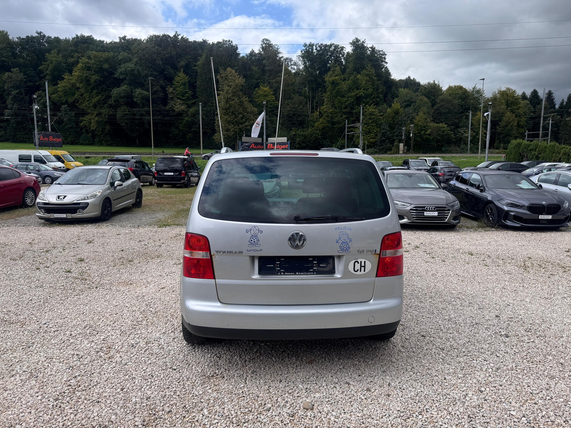 VW Touran 1.6 FSI Trendline-image-5