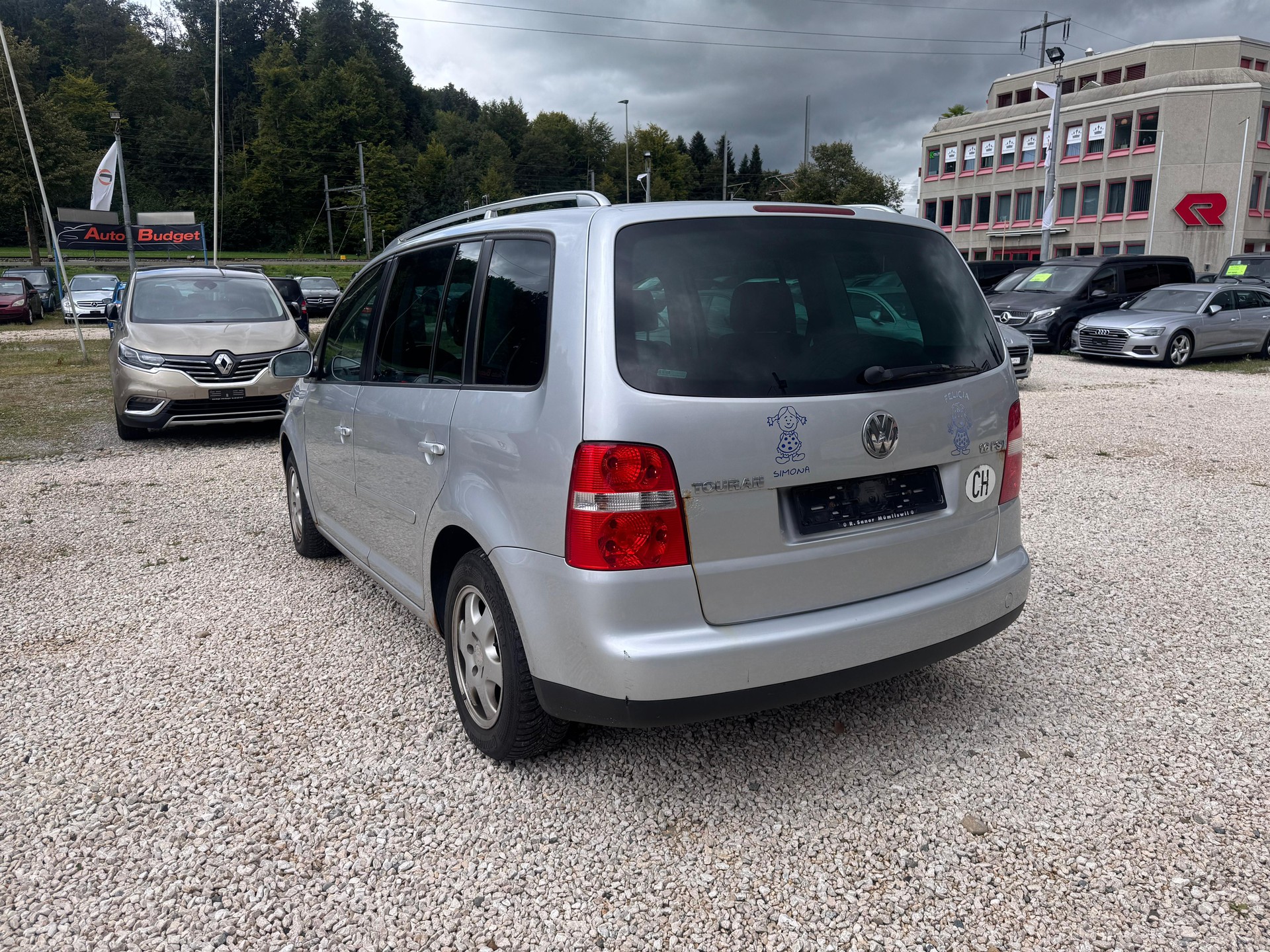 VW Touran 1.6 FSI Trendline-image-6