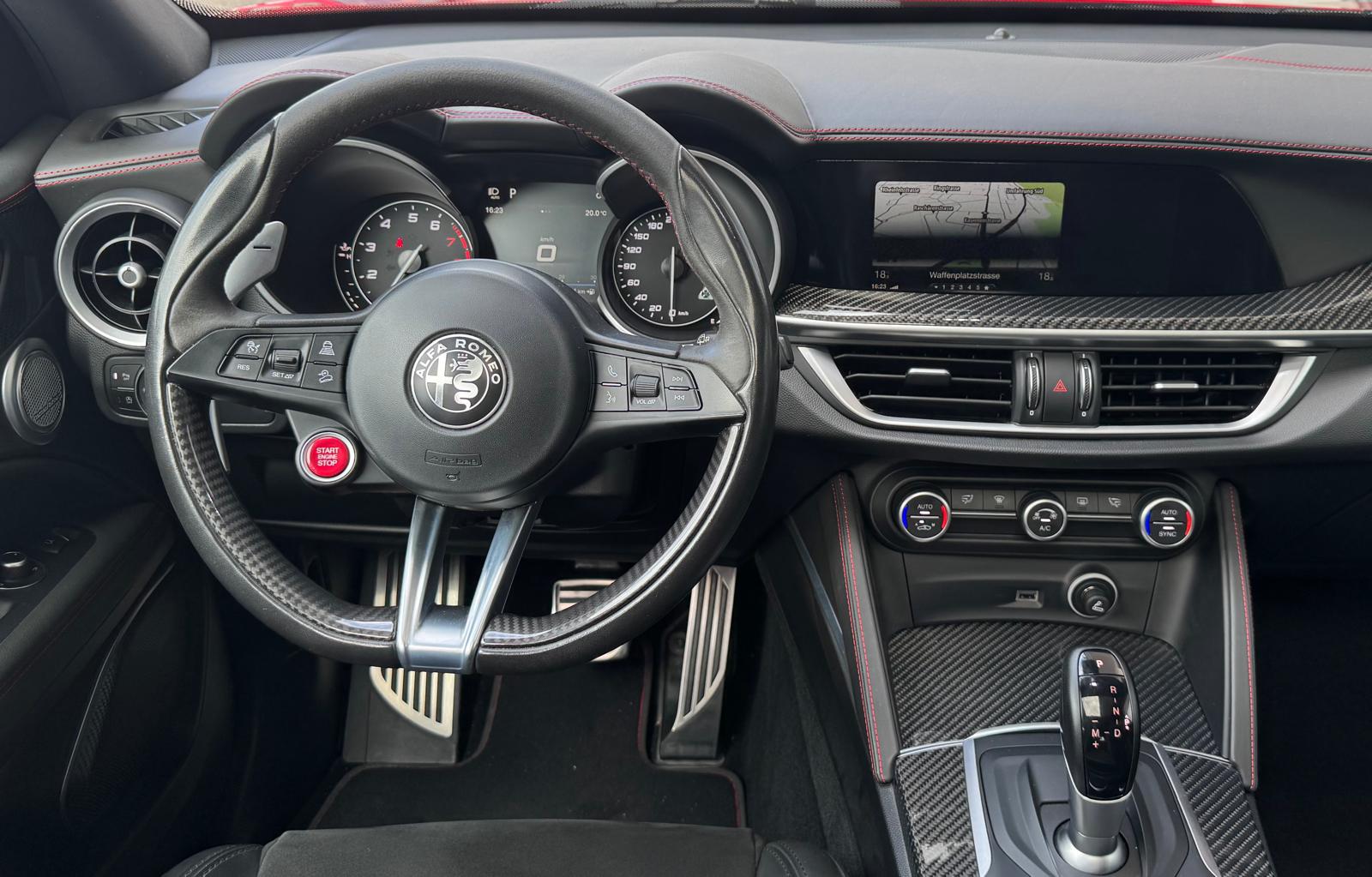 ALFA ROMEO Stelvio 2.9 V6 Quadrifoglio Q4 Automatic-image-12