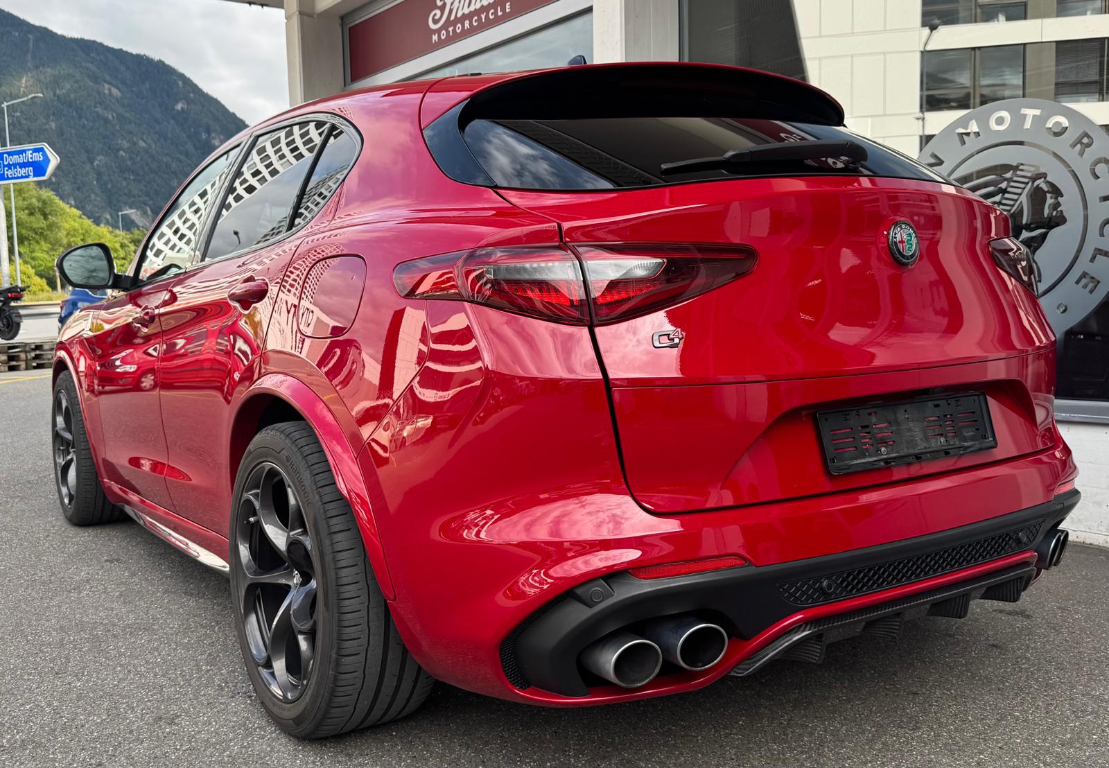 ALFA ROMEO Stelvio 2.9 V6 Quadrifoglio Q4 Automatic-image-3