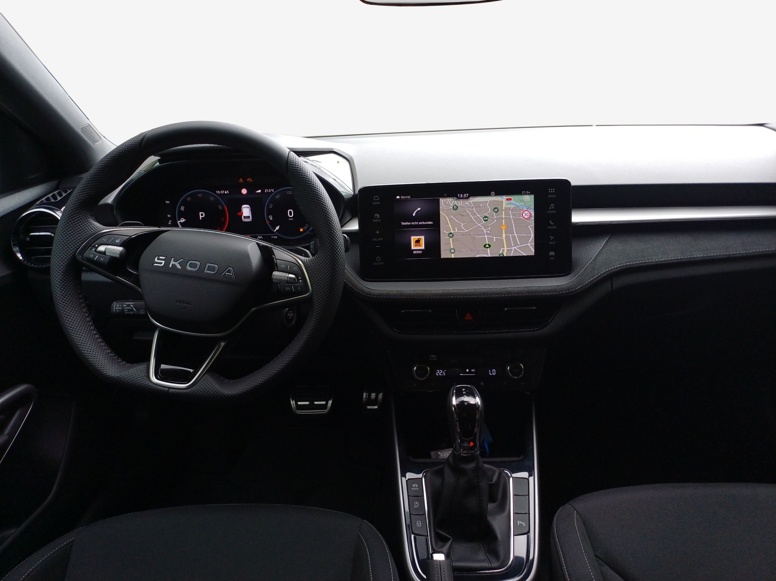 SKODA Fabia 1.5 TSI Dynamic DSG-image-8