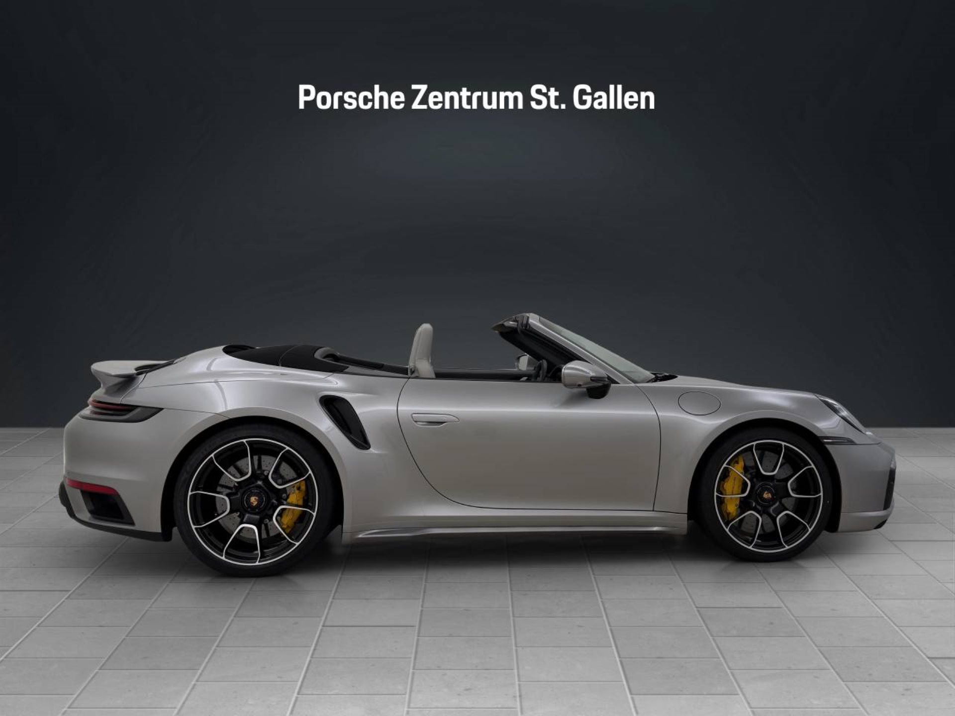 PORSCHE 911 Turbo S Cabriolet-image-7