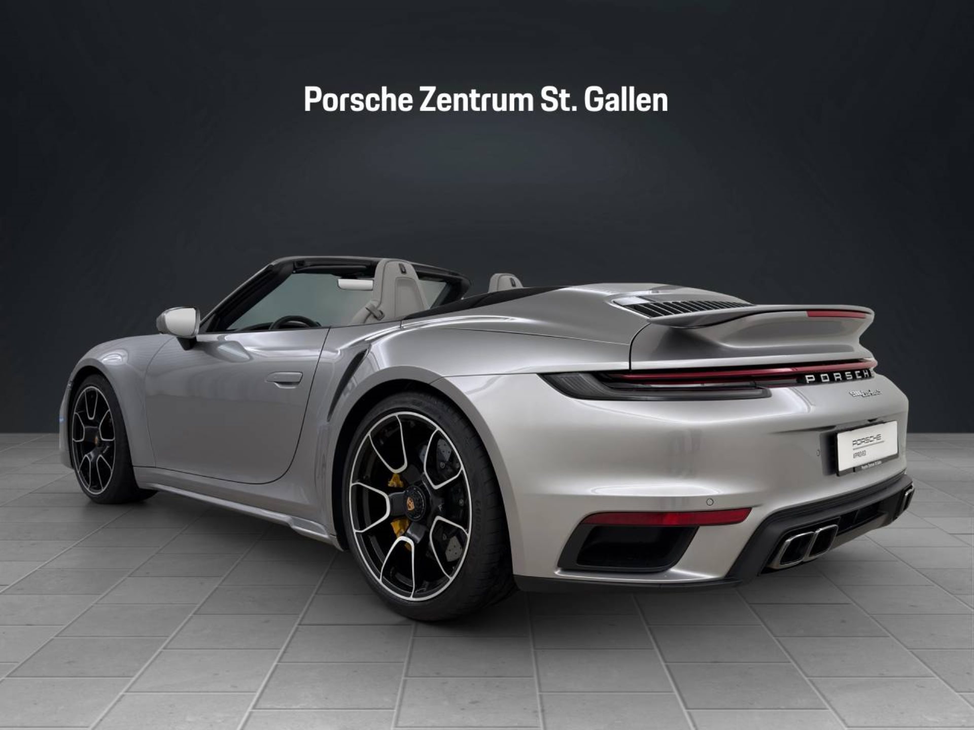 PORSCHE 911 Turbo S Cabriolet-image-6
