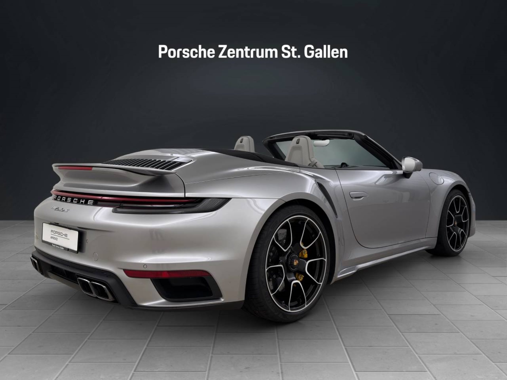 PORSCHE 911 Turbo S Cabriolet-image-2