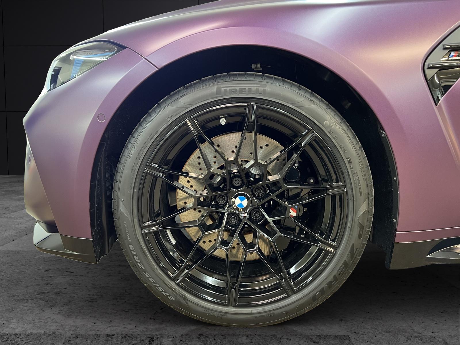 BMW M3 Competition xDrive-image-8