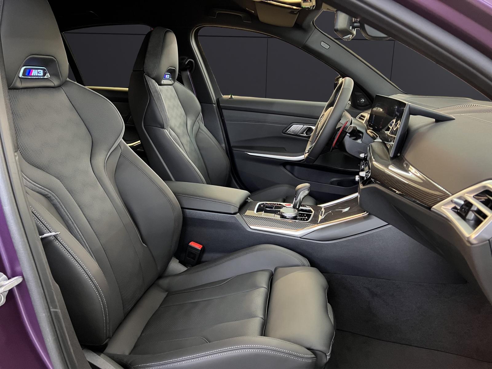 BMW M3 Competition xDrive-image-14