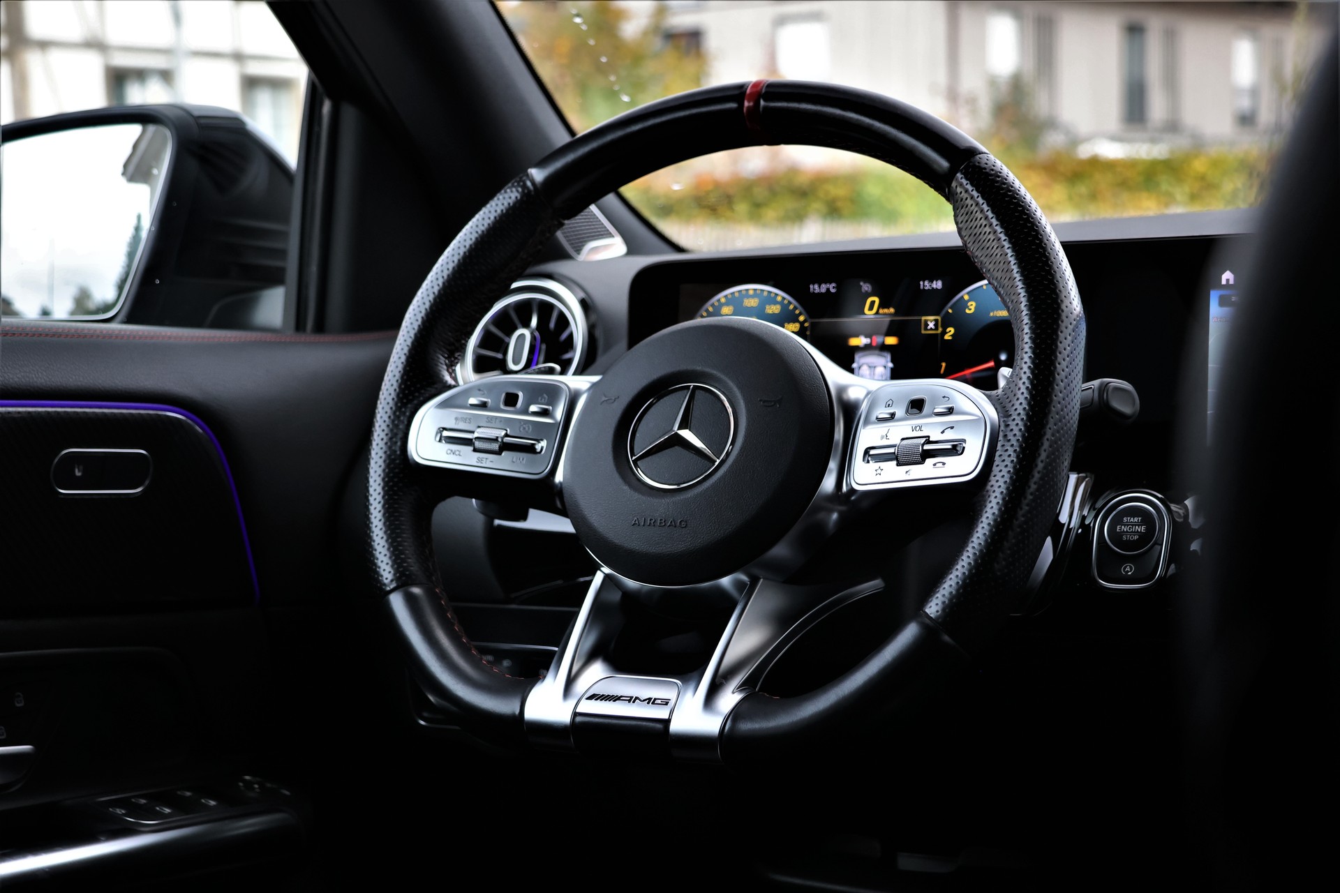 MERCEDES-BENZ GLA 35 AMG 4Matic 8G-Speedshift DCT (CH)-image-12