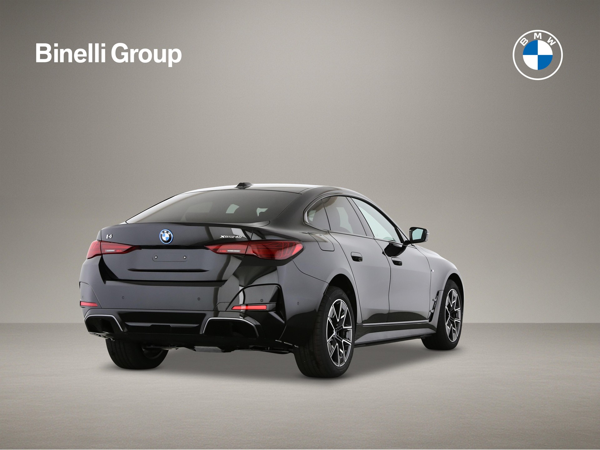 BMW i4 xDrive40-image-1