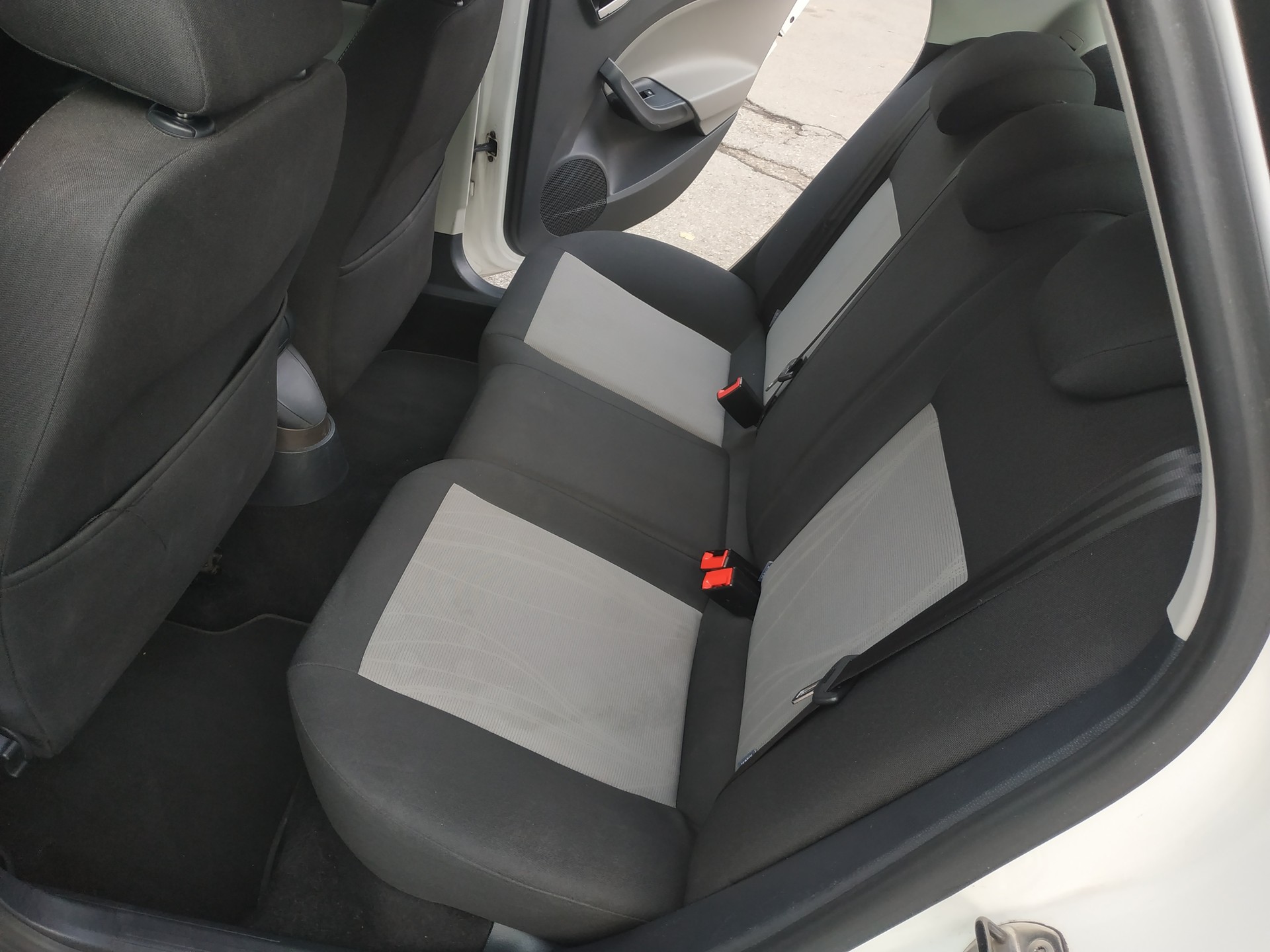 SEAT Ibiza 1.2 TSI Style Stopp-Start-image-19