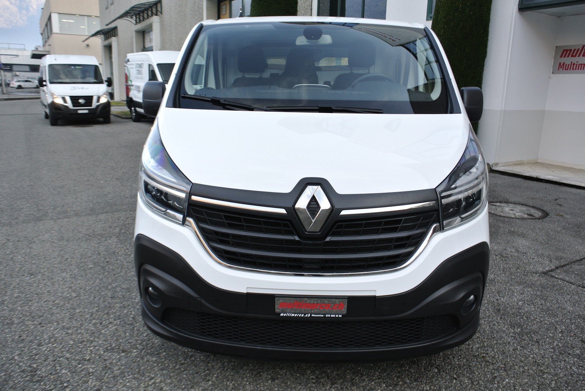 RENAULT Trafic 2.0 Energy dCi 120 3.5t Business L1H1-showroom-element-1