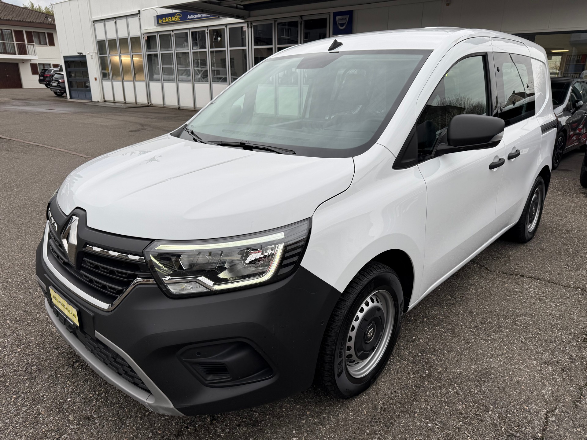 RENAULT Kangoo Van 1.5 dCi Standard 95 Extra-showroom-element-1