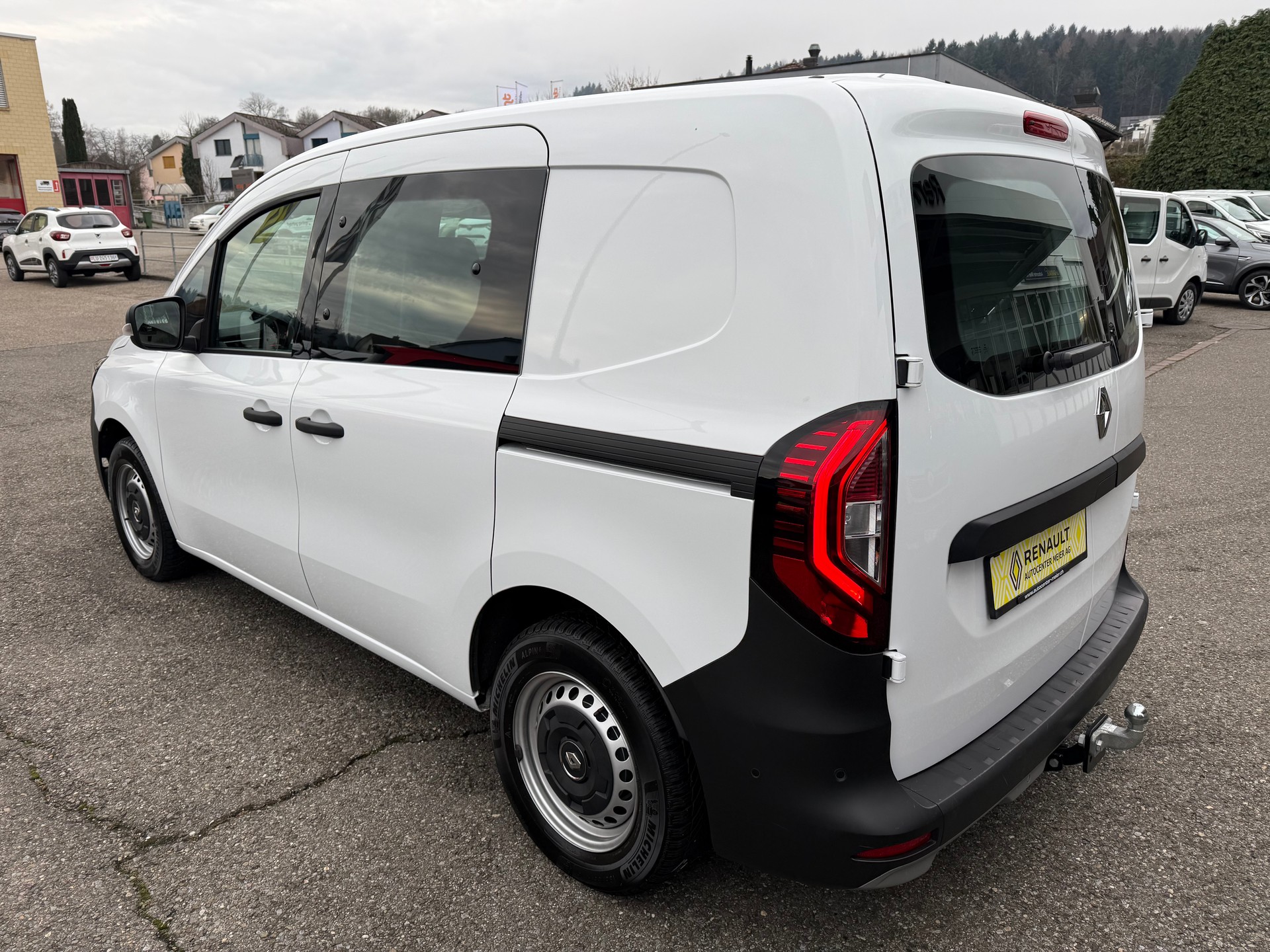 RENAULT Kangoo Van 1.5 dCi Standard 95 Extra-showroom-element-3