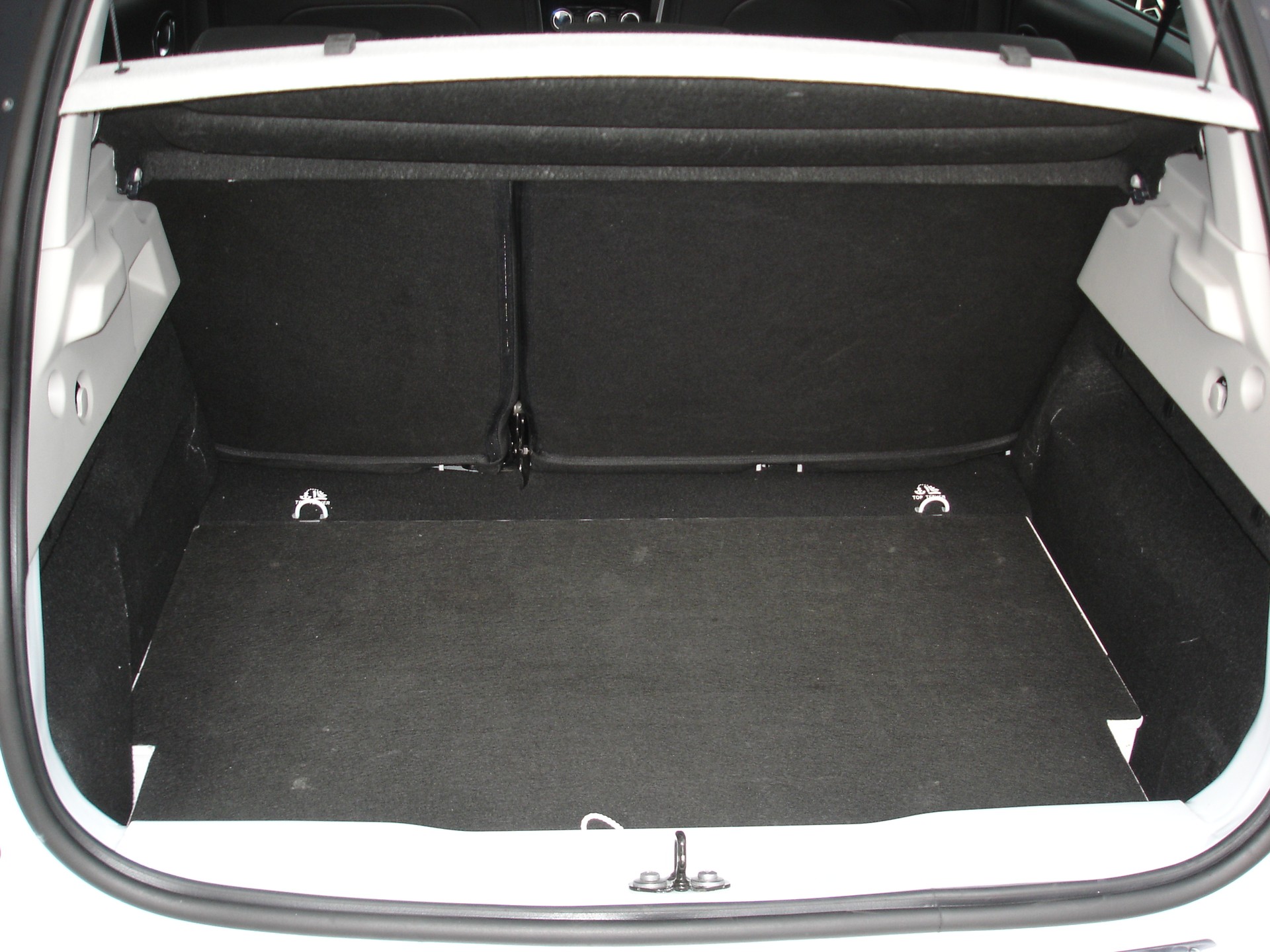 RENAULT Zoe Intens R135 (incl. Batterie)-image-4