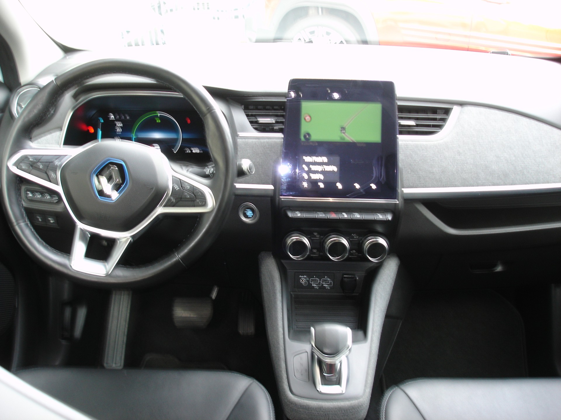 RENAULT Zoe Intens R135 (incl. Batterie)-image-9