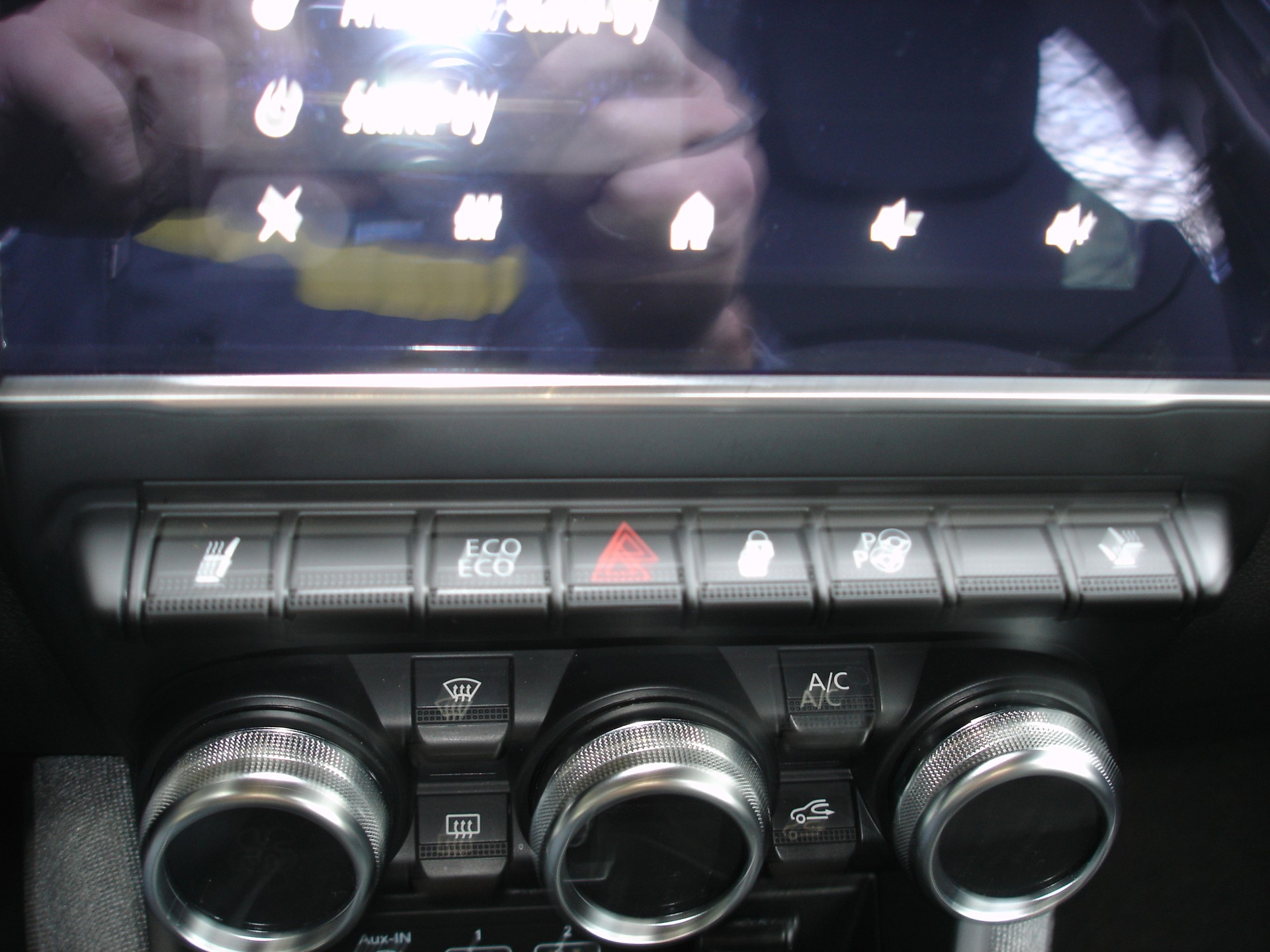 RENAULT Zoe Intens R135 (incl. Batterie)-image-12