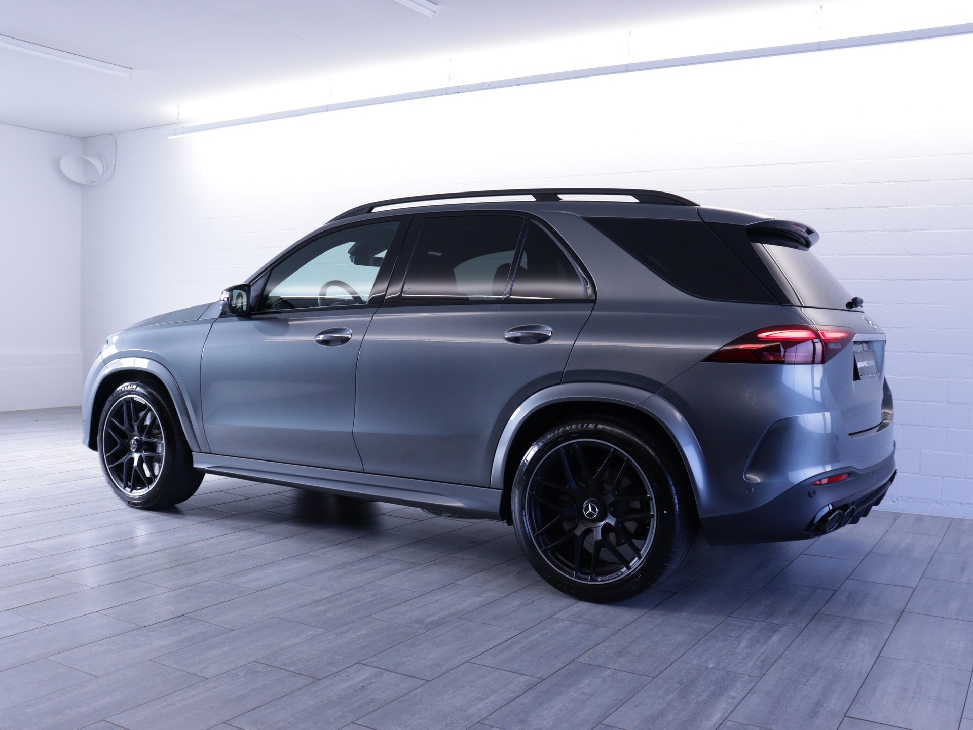 MERCEDES-BENZ GLE 53 AMG 4matic+-image-2