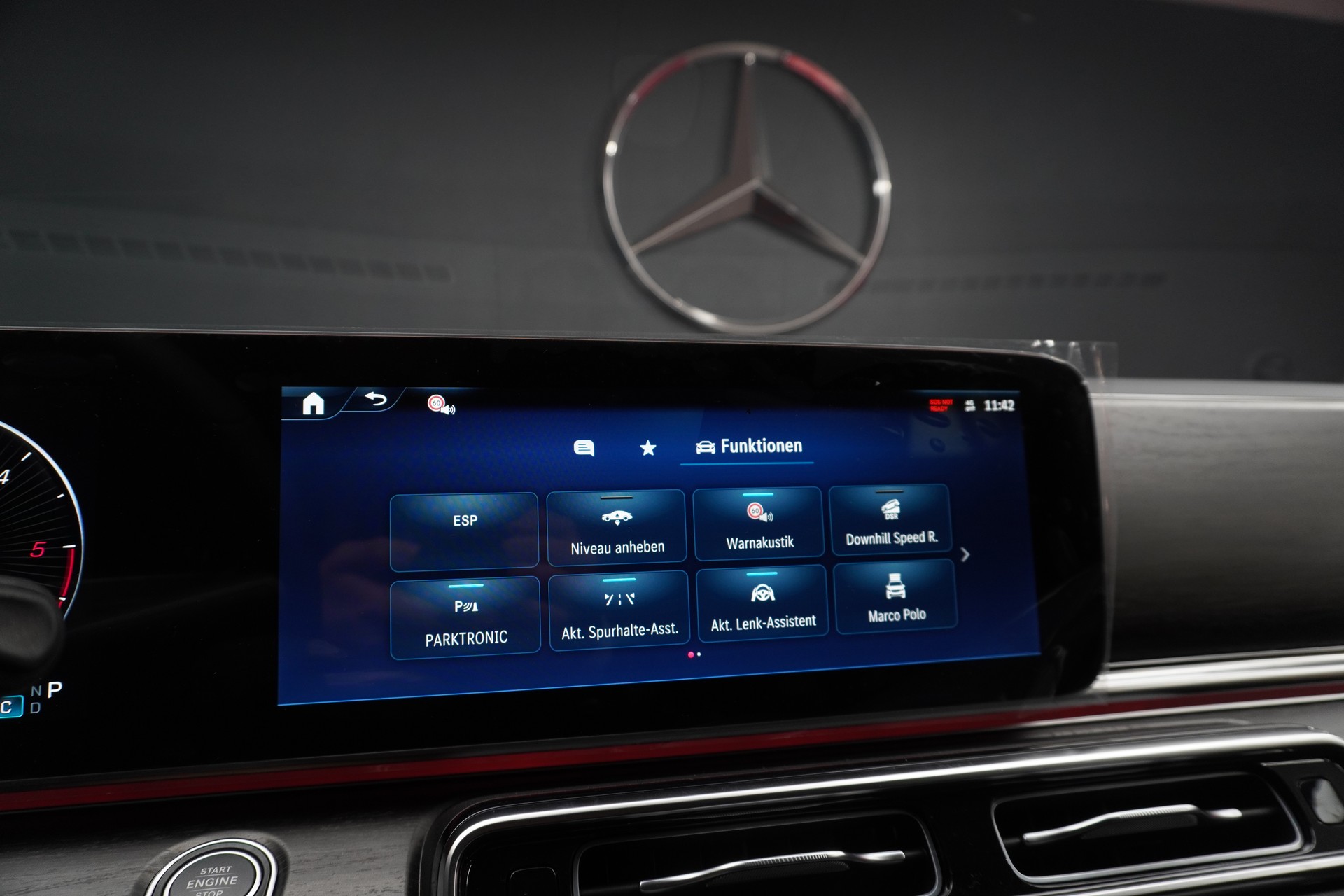 MERCEDES-BENZ Marco Polo 300 d Standard 3200mm L-image-10