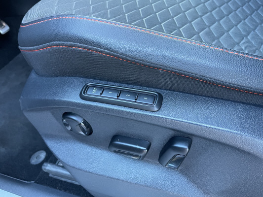 SEAT Tarraco 2.0TSI FR 4D-image-7
