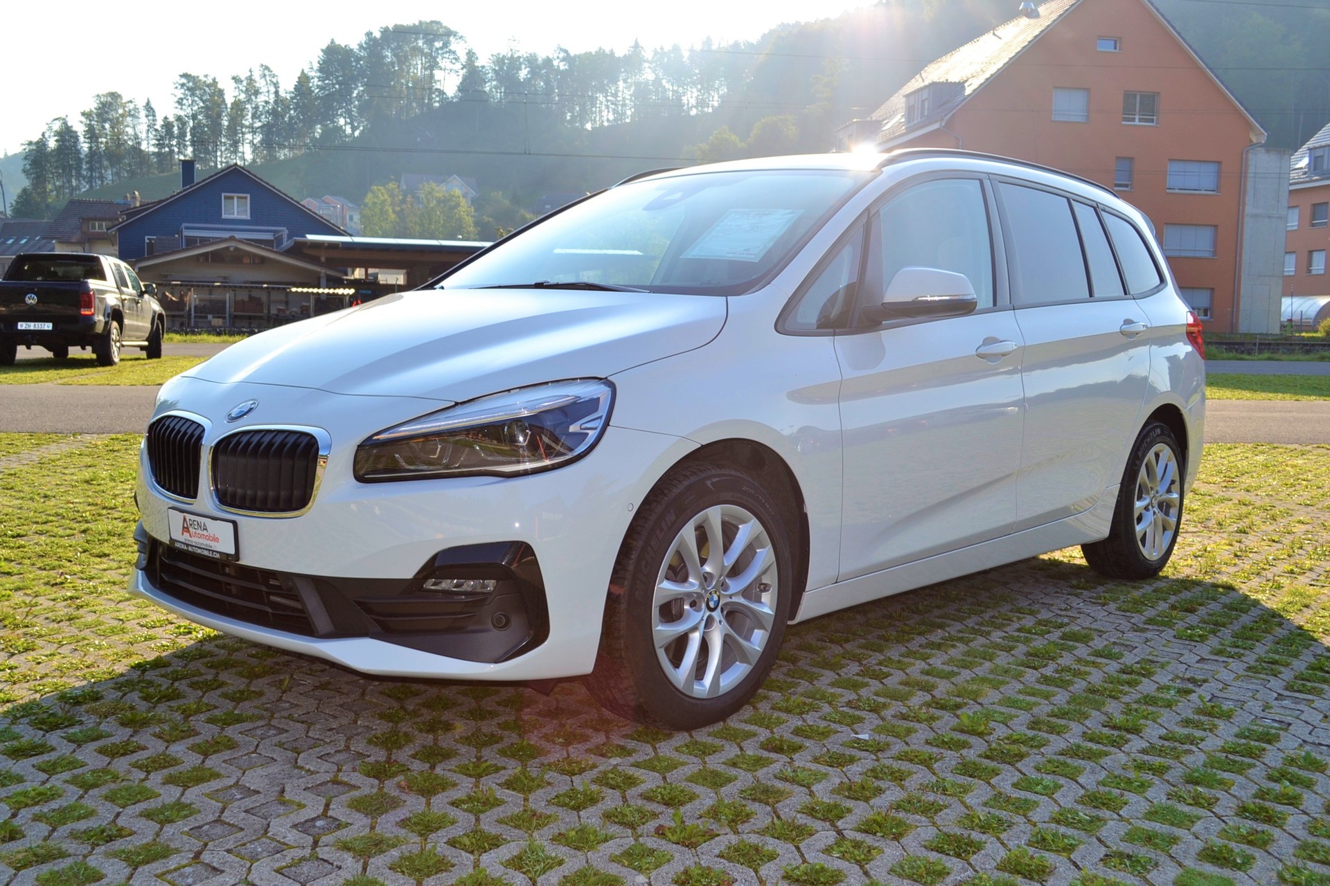 BMW 218d xDrive Gran Tourer Steptronic-showroom-element-1