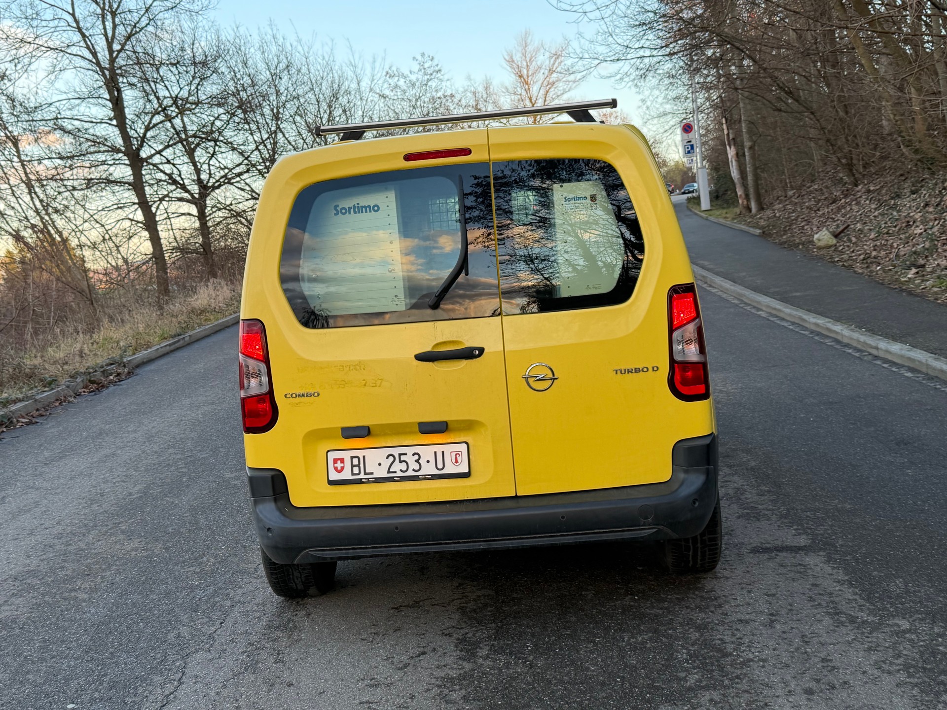 OPEL Combo 1.5 Cargo Enjoy s/s Erhöhte Nutzlast-image-10