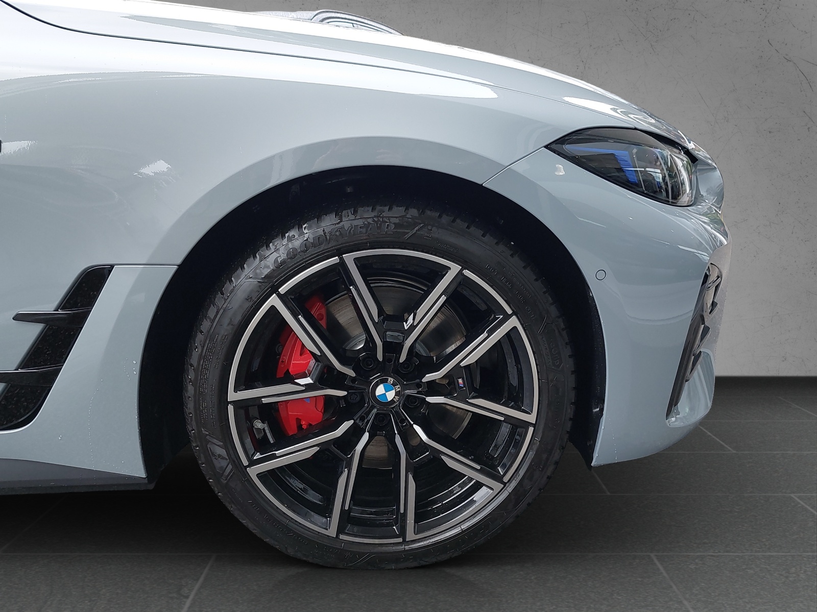 BMW i4 M60 M Sport Pro-image-9