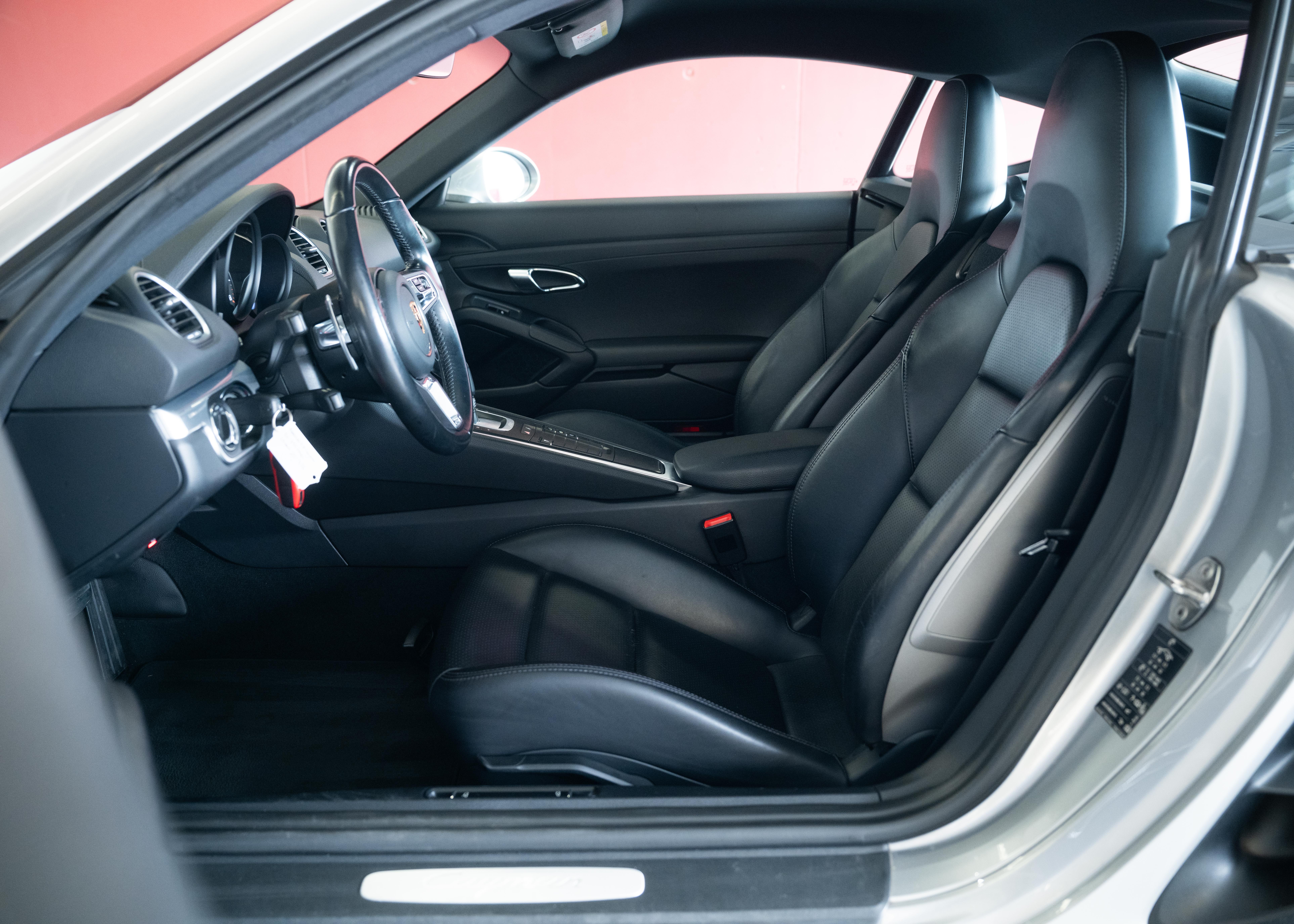 Image PORSCHE 718-BOXSTER-CAYMAN 718 Cayman 2.0 PDK (German car, fantastic condition, Porsche Approved warranty)