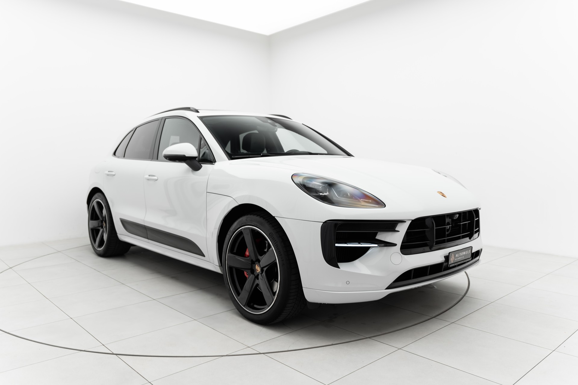 PORSCHE Macan GTS PDK-image-0