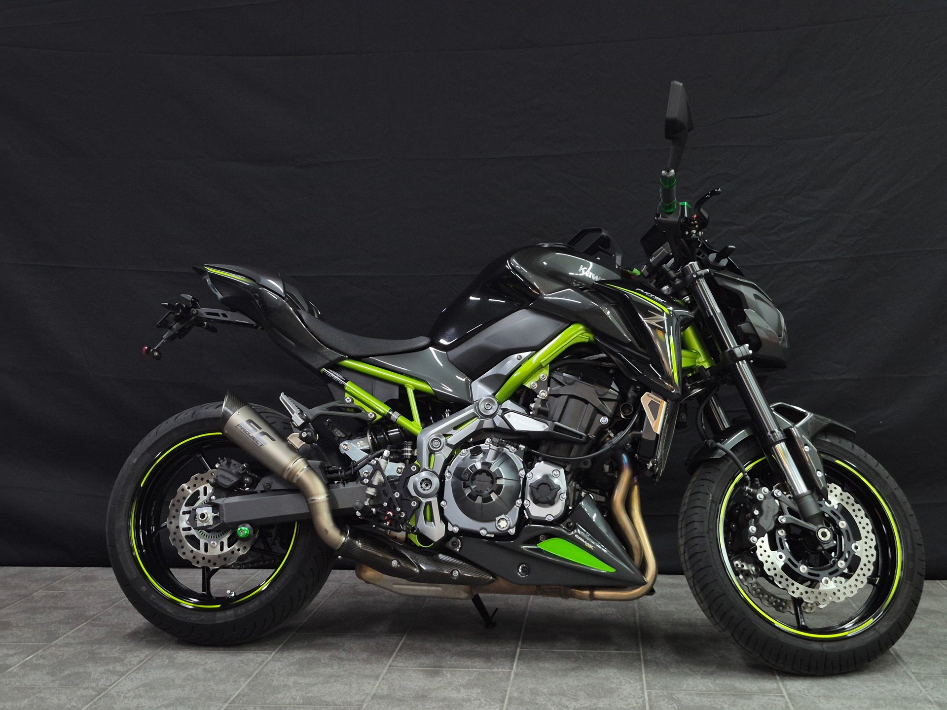 KAWASAKI Z 900-image-15