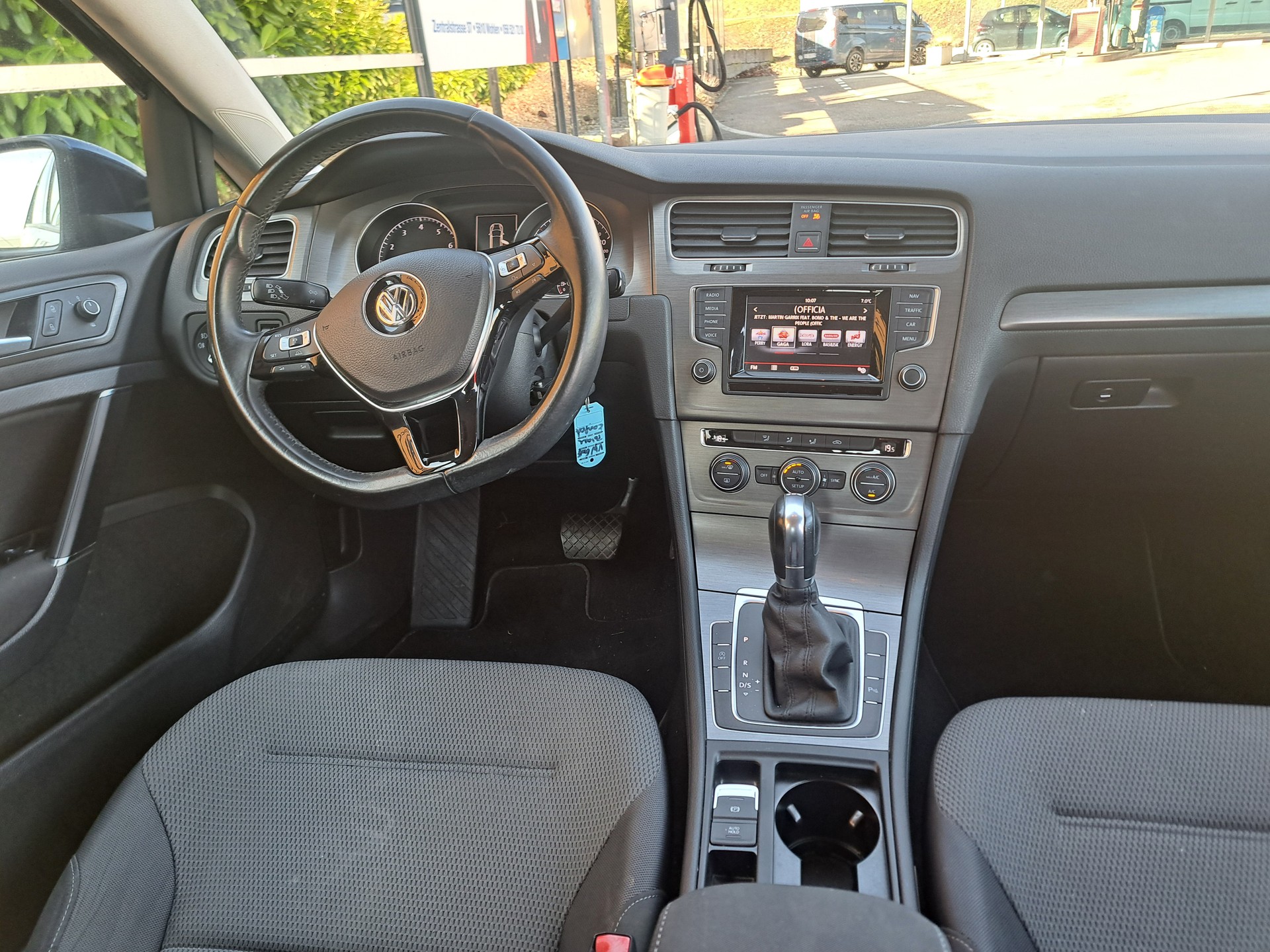 VW Golf 1.4 TSI Comfortline DSG-image-2