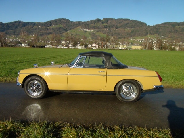 MG B Cabrio 1.8 Benzin Veteranenfahrzeug-image-7
