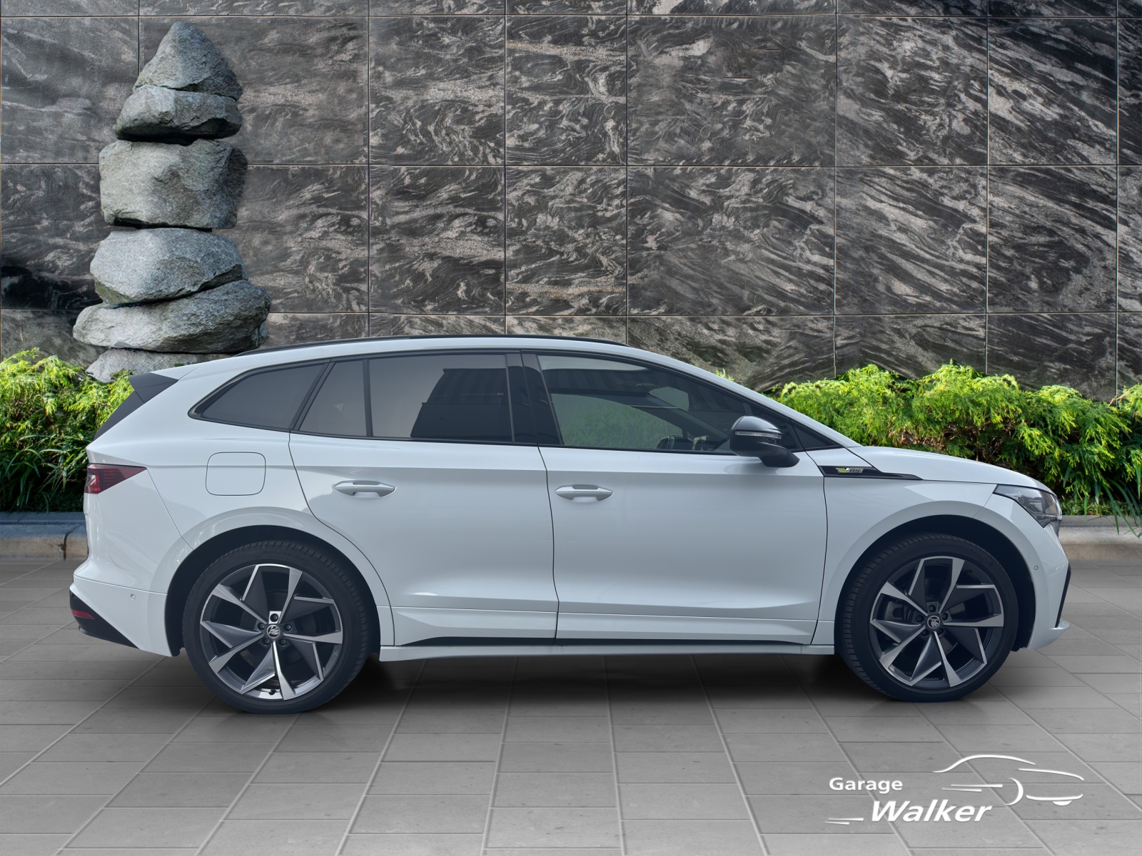 SKODA Enyaq RS 4x4-image-6