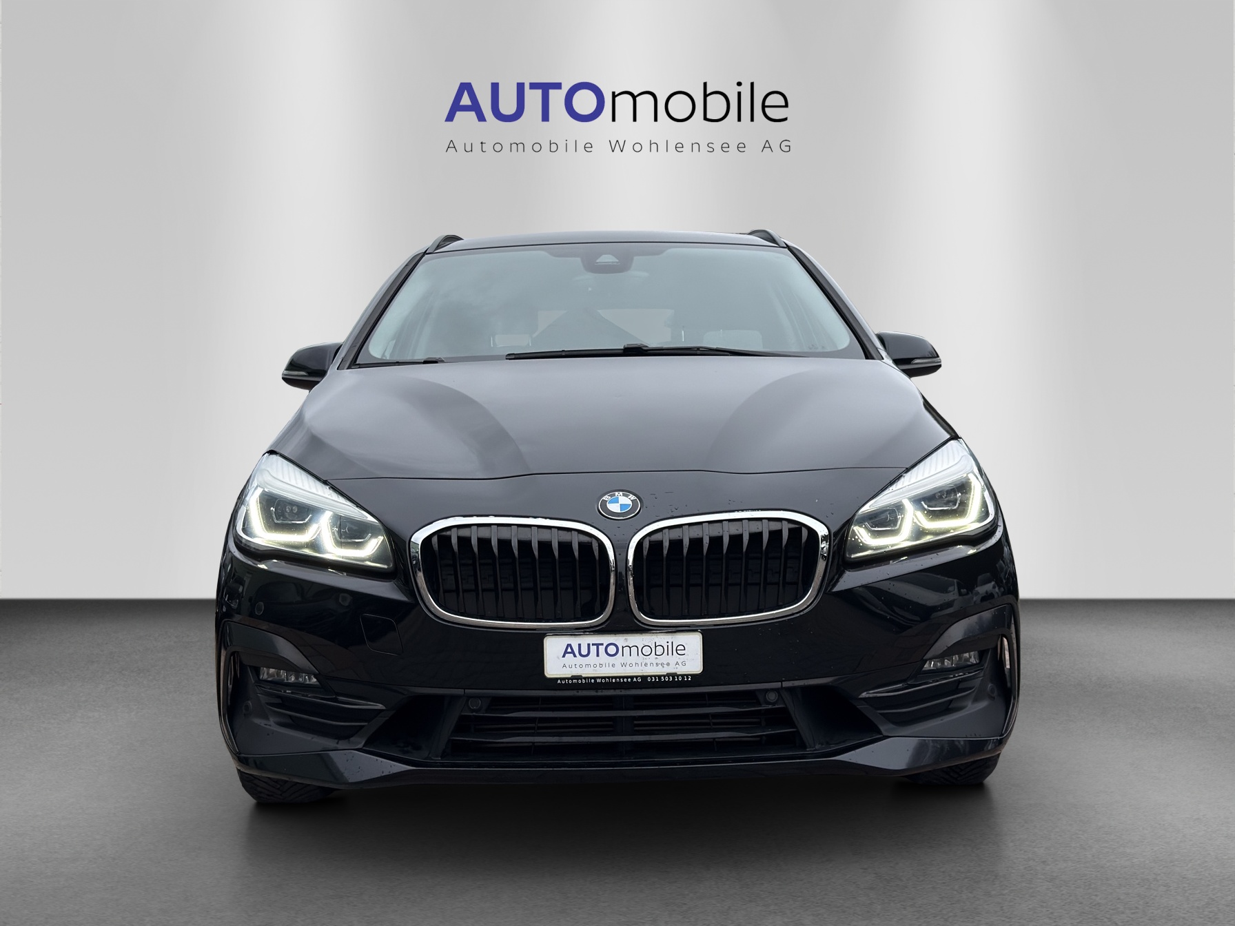 BMW 218d xDrive Active Tourer Steptronic Sport Line-image-2