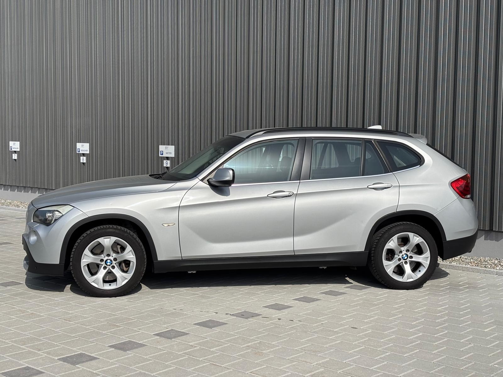 BMW X1 xDrive 28i Steptronic-image-2