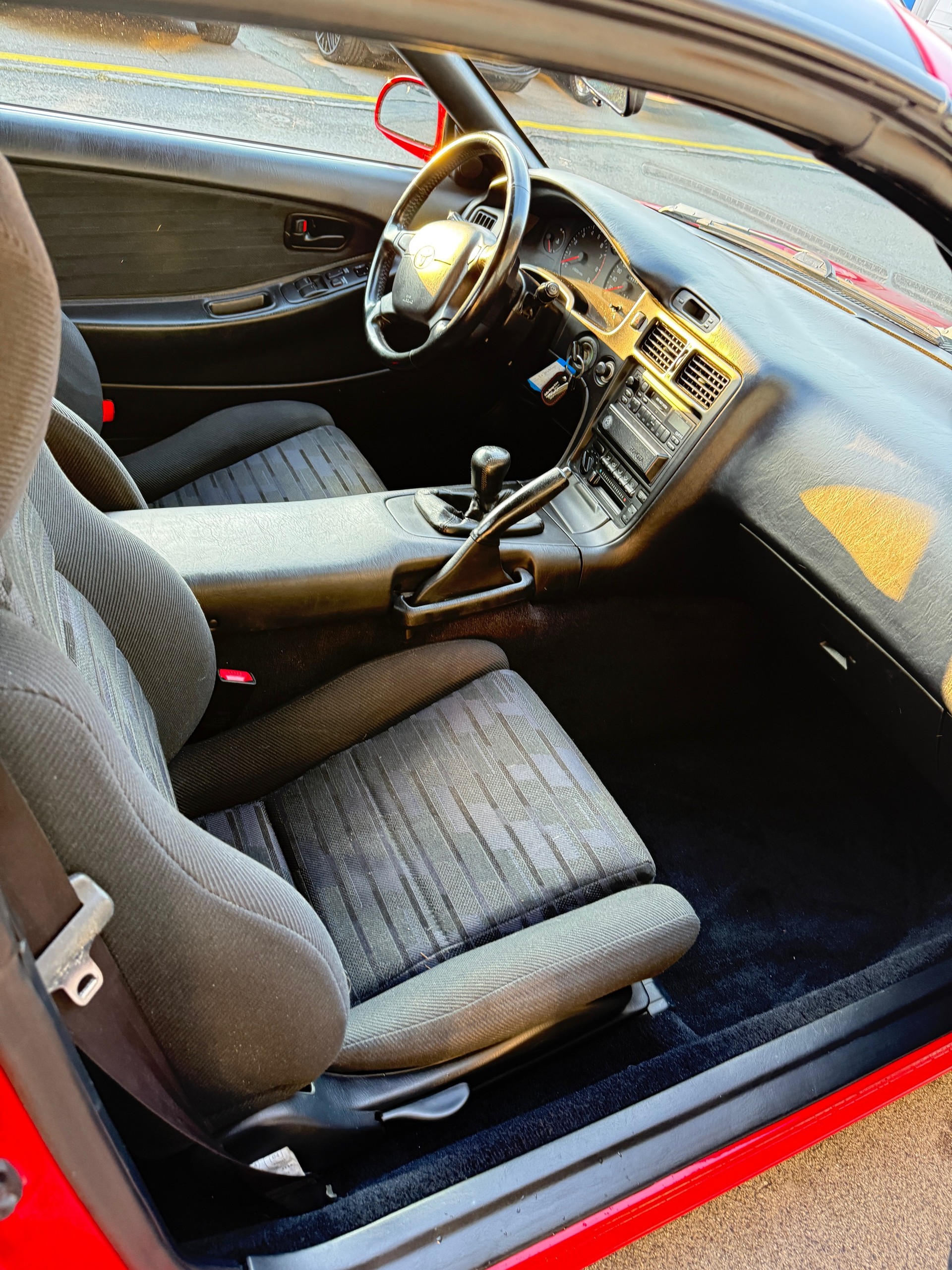 TOYOTA MR2 2.0-image-7