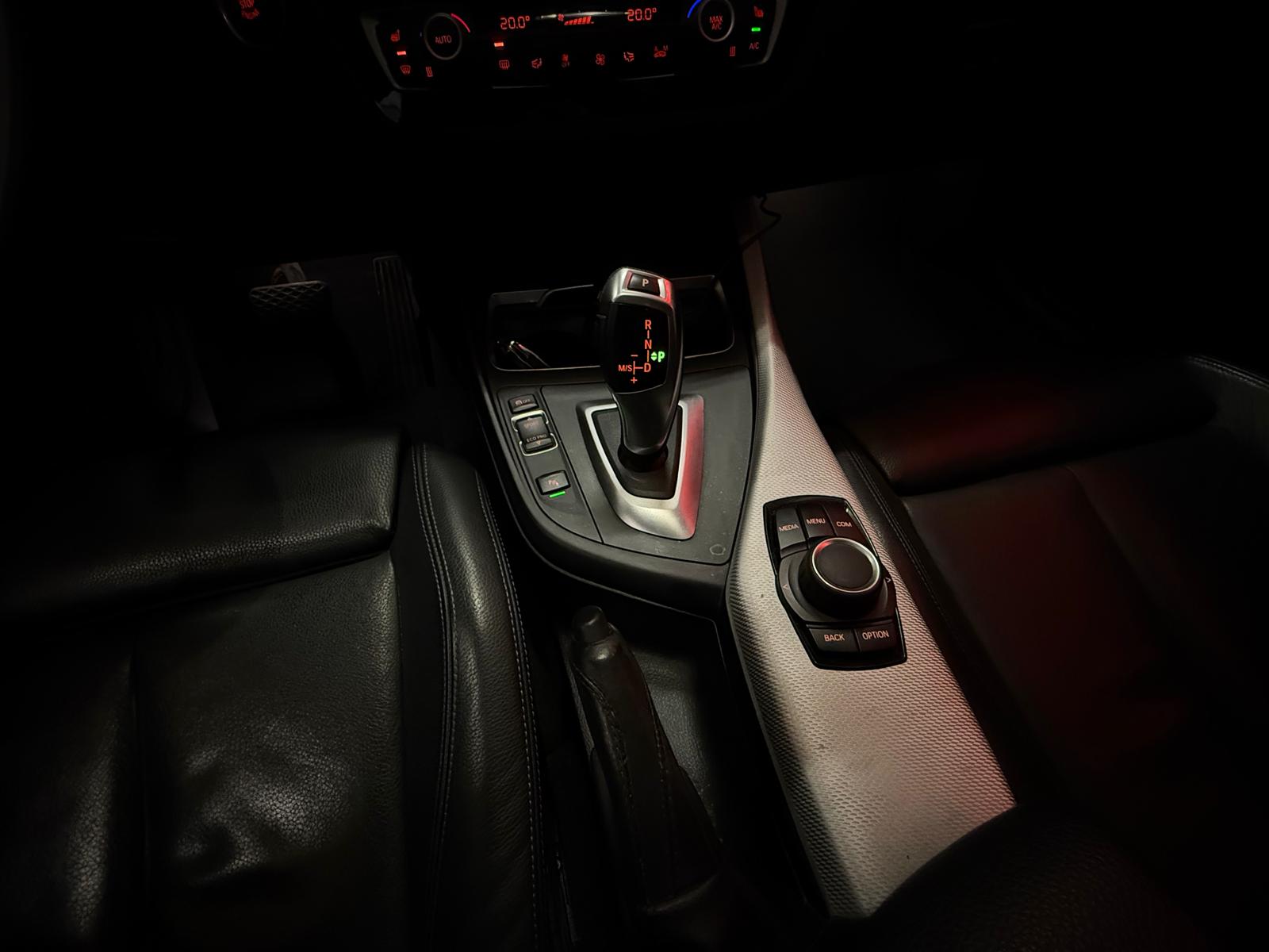 BMW 118d xDrive Edition M Sport-image-23