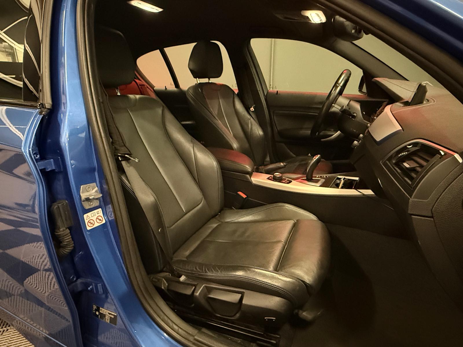 BMW 118d xDrive Edition M Sport-image-12