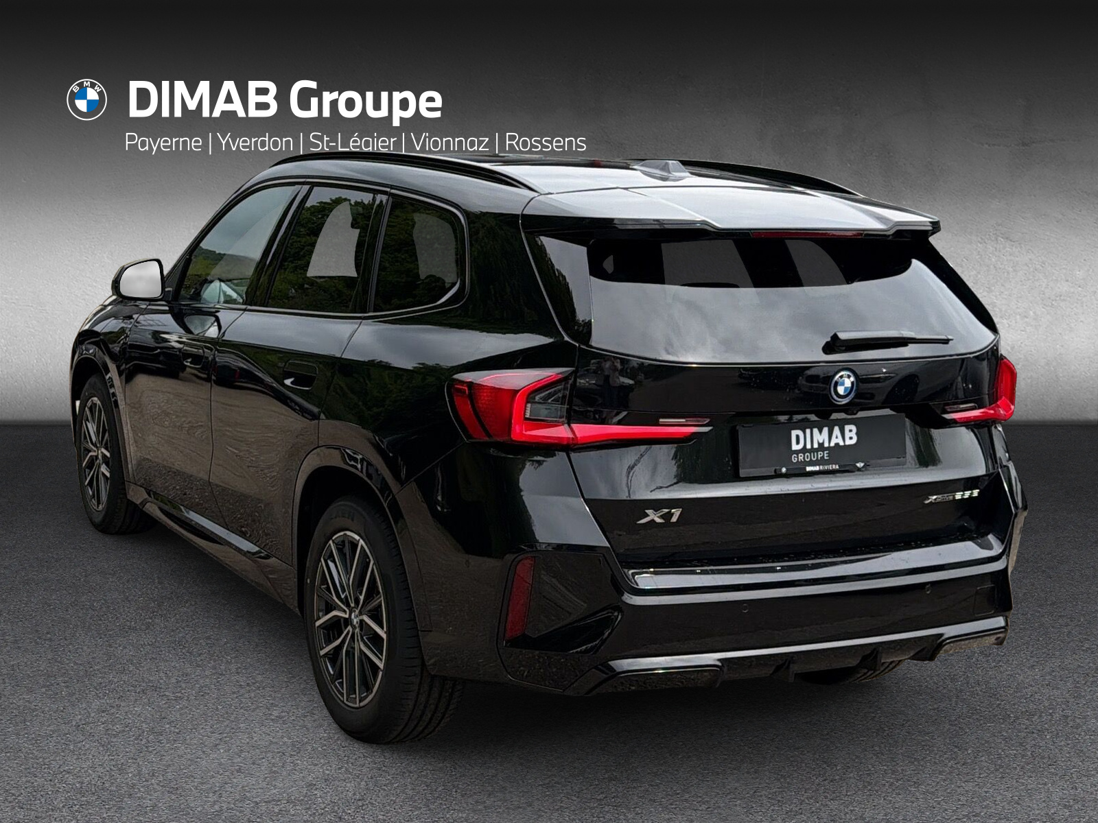 BMW X1 xDrive 25e M Sport-showroom-element-2