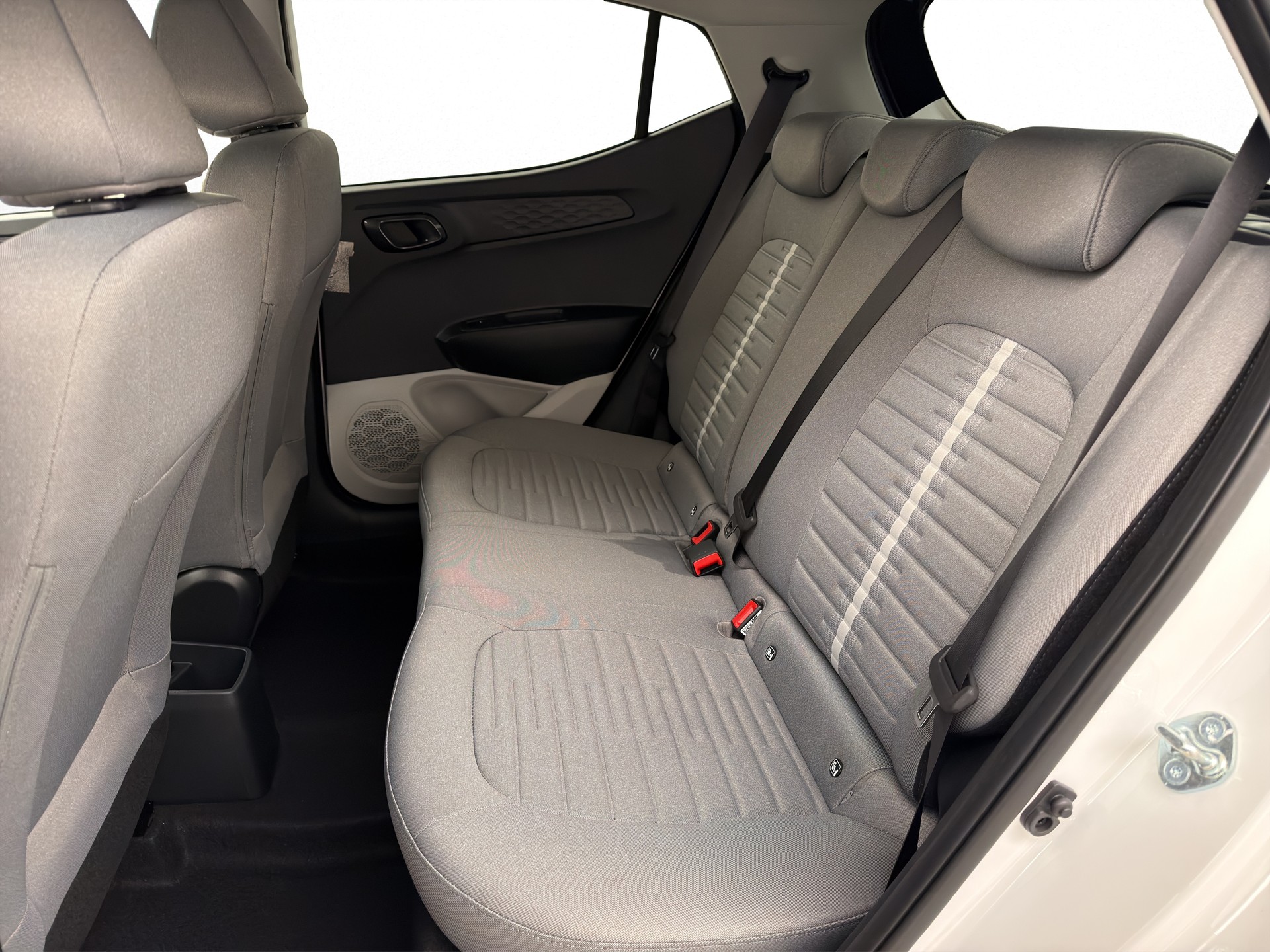 HYUNDAI i10 1.2 Vertex-image-4