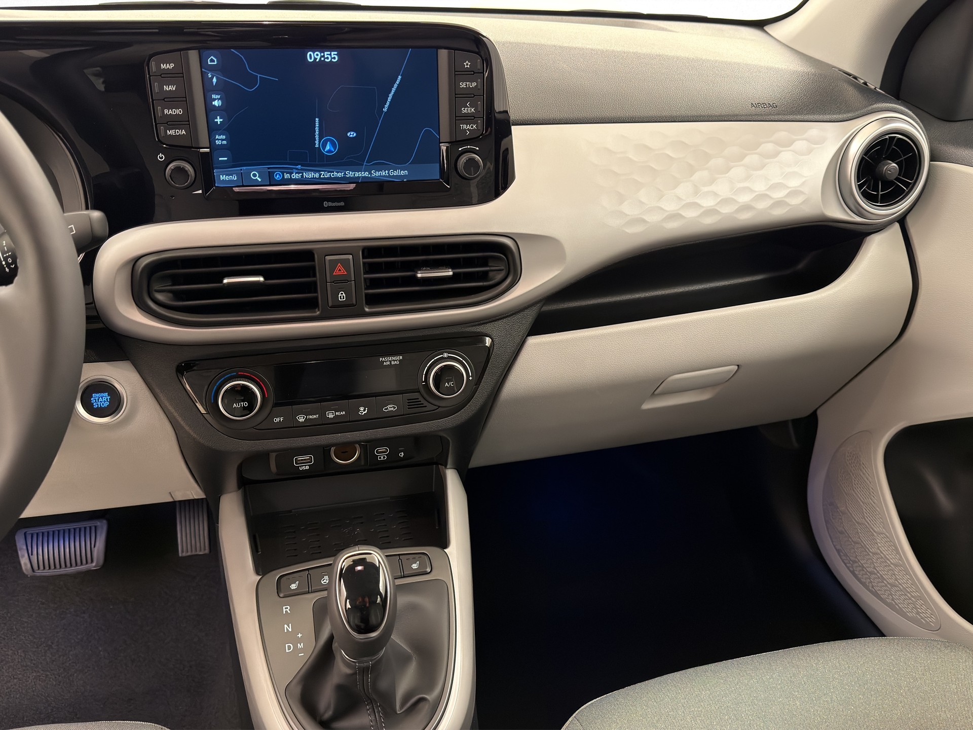 HYUNDAI i10 1.2 Vertex-image-7