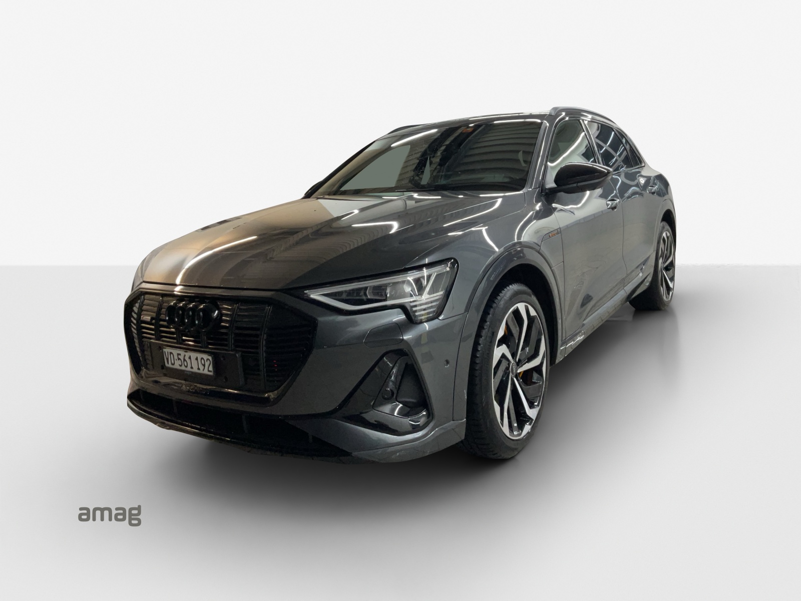 AUDI e-tron 55 S Line Black Edition quattro-image-0
