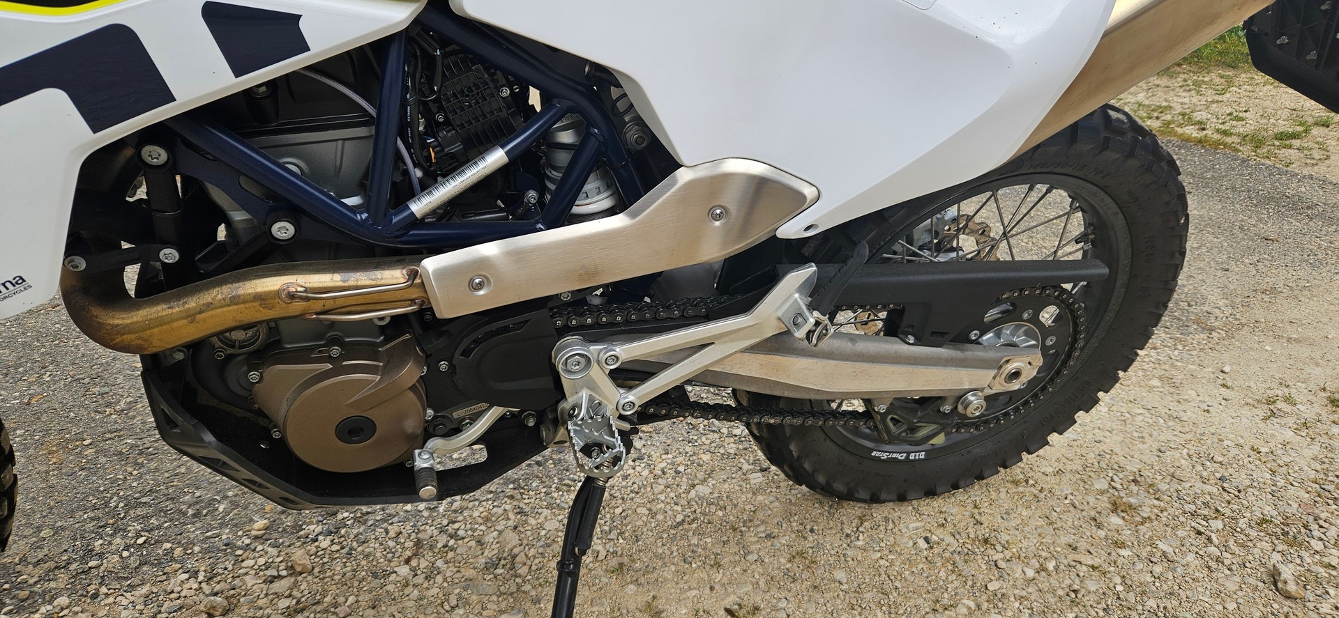 HUSQVARNA 701 Enduro-image-5