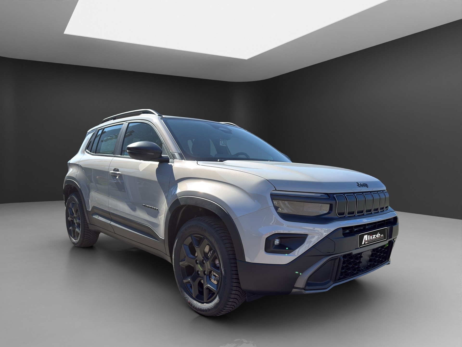 JEEP Avenger 1.2 Turbo MHEV Upland Plus 4xe-image-8