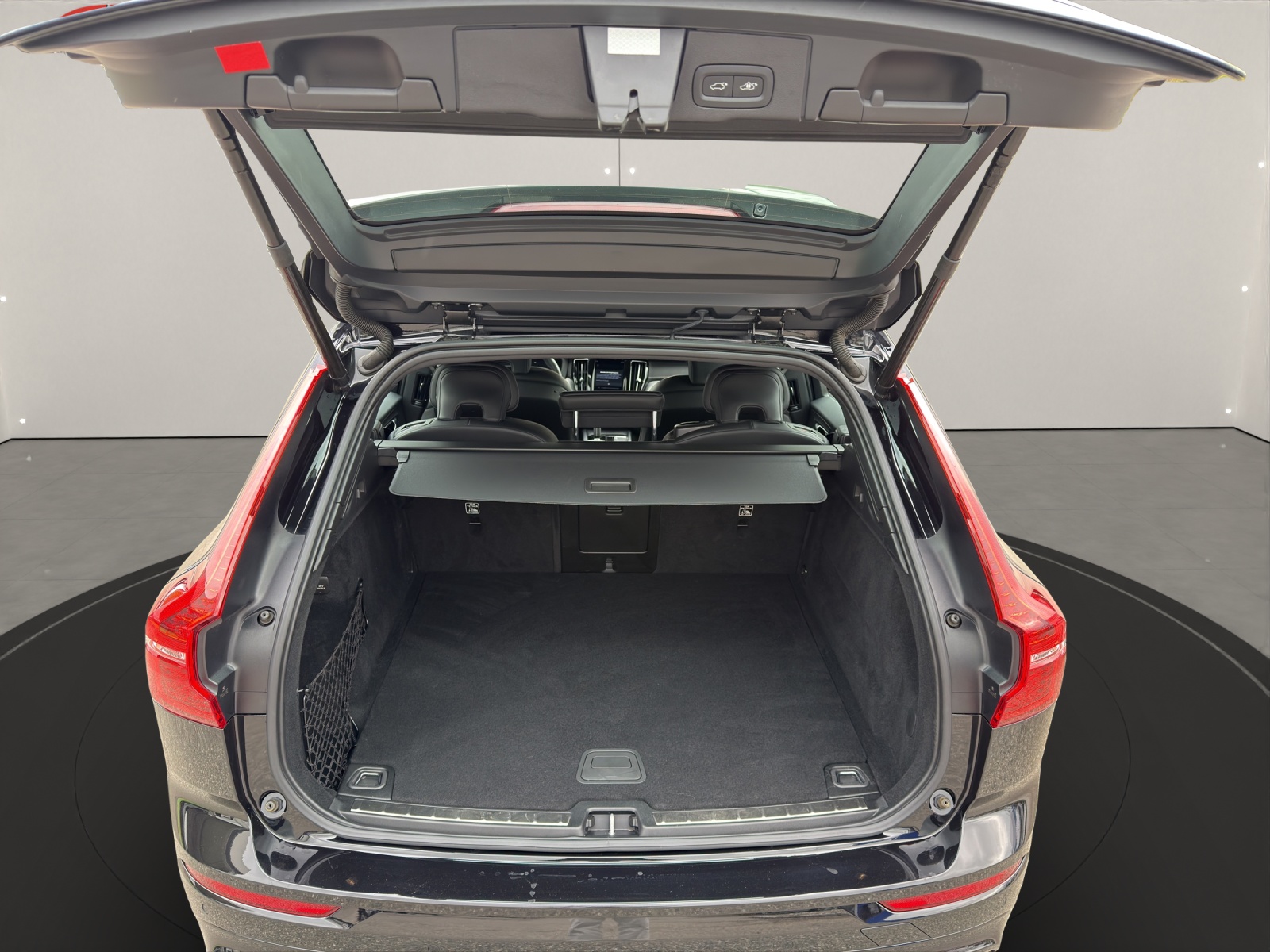 VOLVO XC60 2.0 B5 MH R-Design AWD .-image-6
