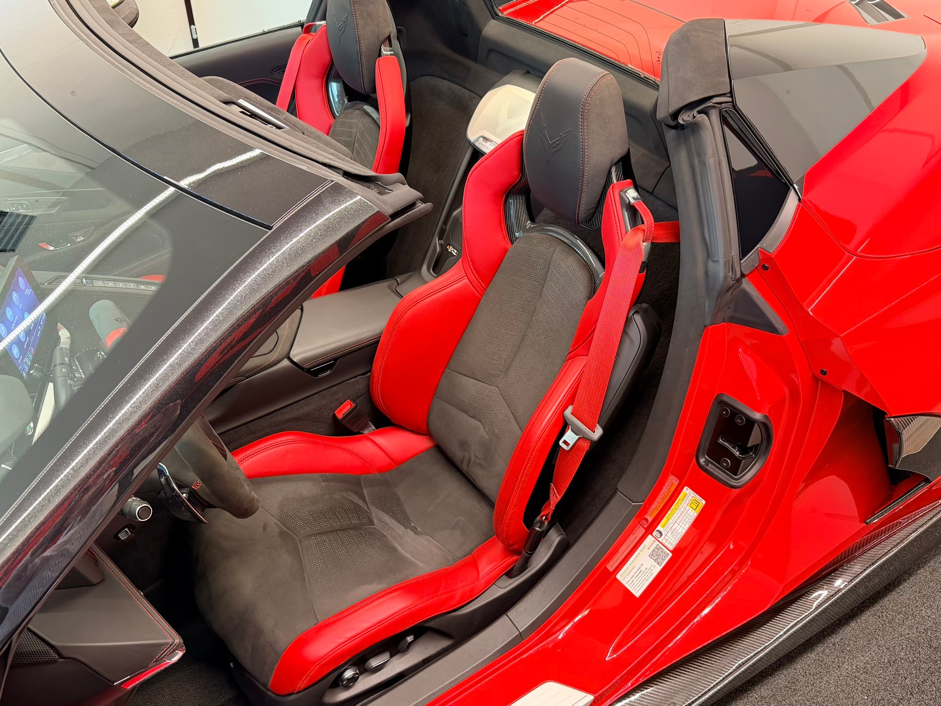 CHEVROLET Convertible Stingray 3LT-image-22